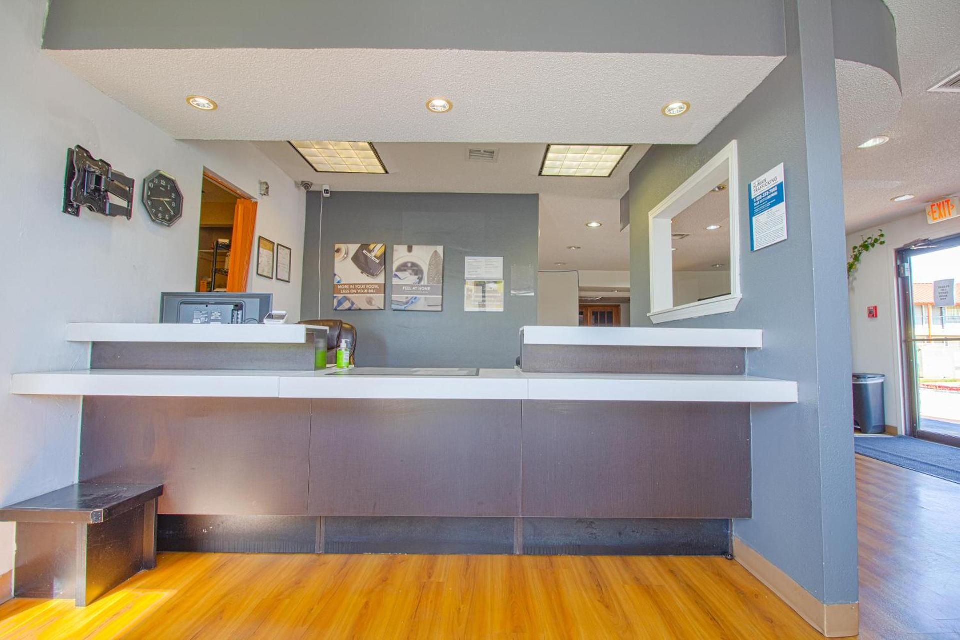 Studio Inn Extended Stay Oklahoma City Airport by OYO photo 7