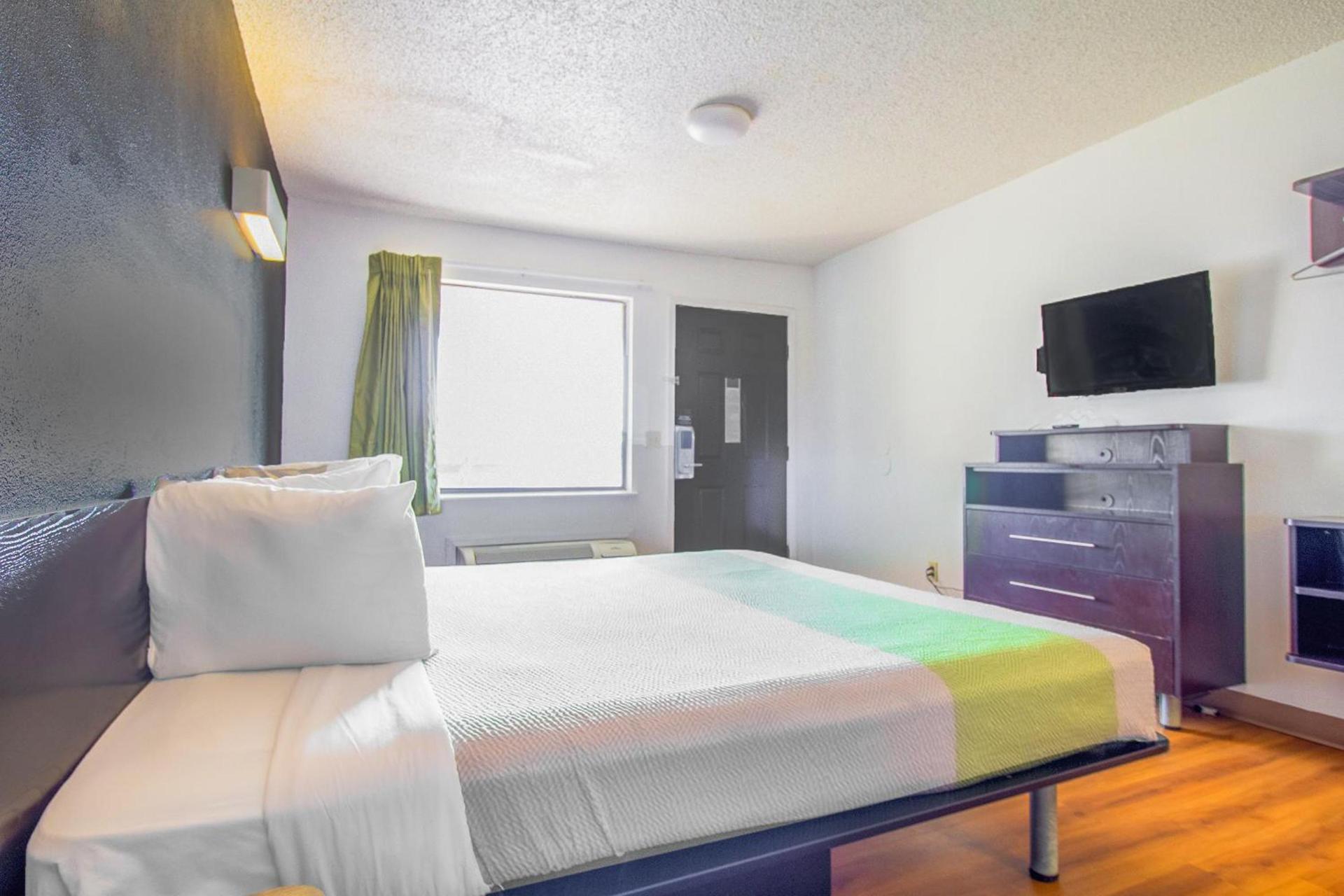 Studio Inn Extended Stay Oklahoma City Airport by OYO photo 19