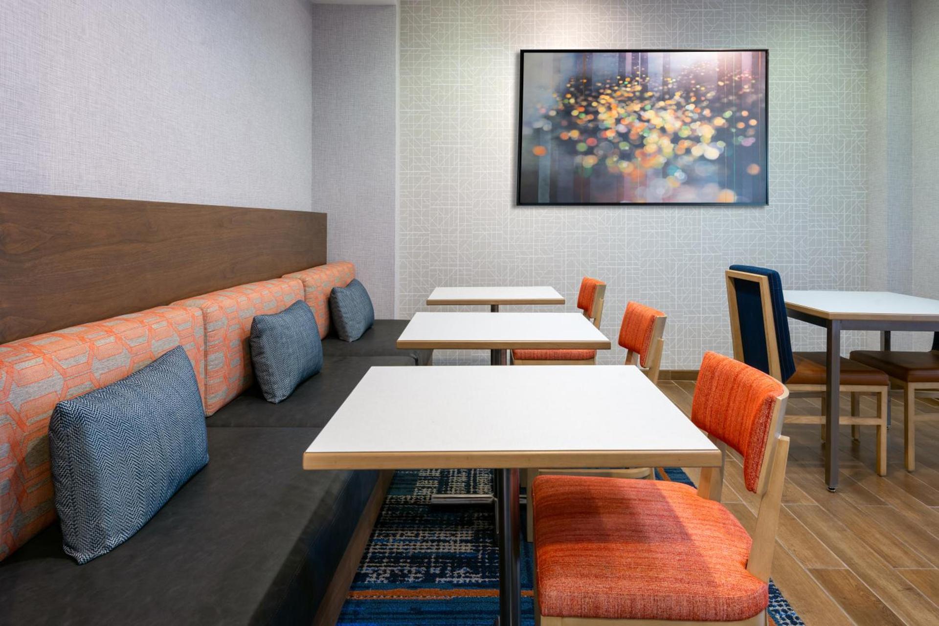 Hampton Inn Charlotte Uptown photo 41