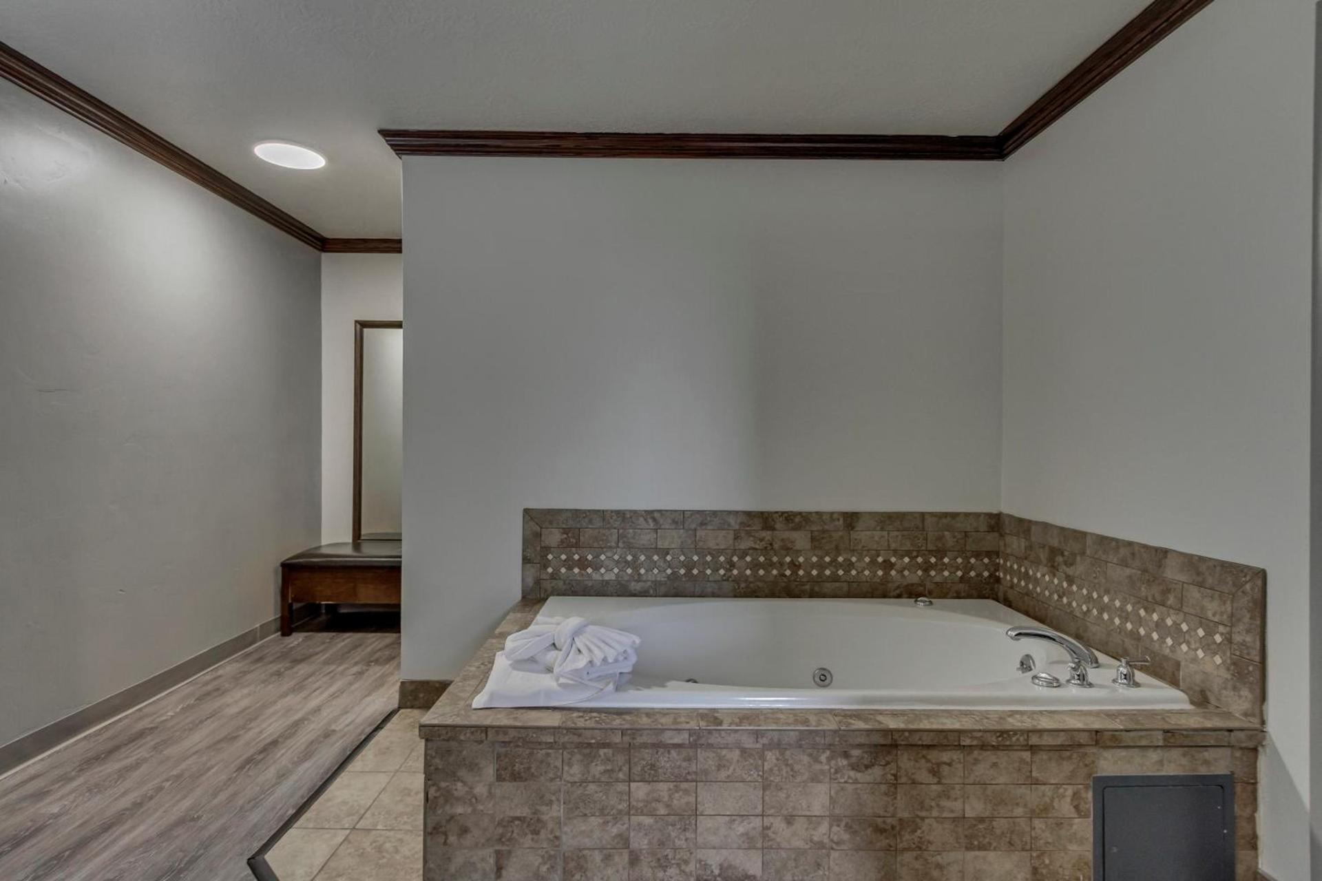 Park Inn by Radisson, Salt Lake City-Midvale photo 77