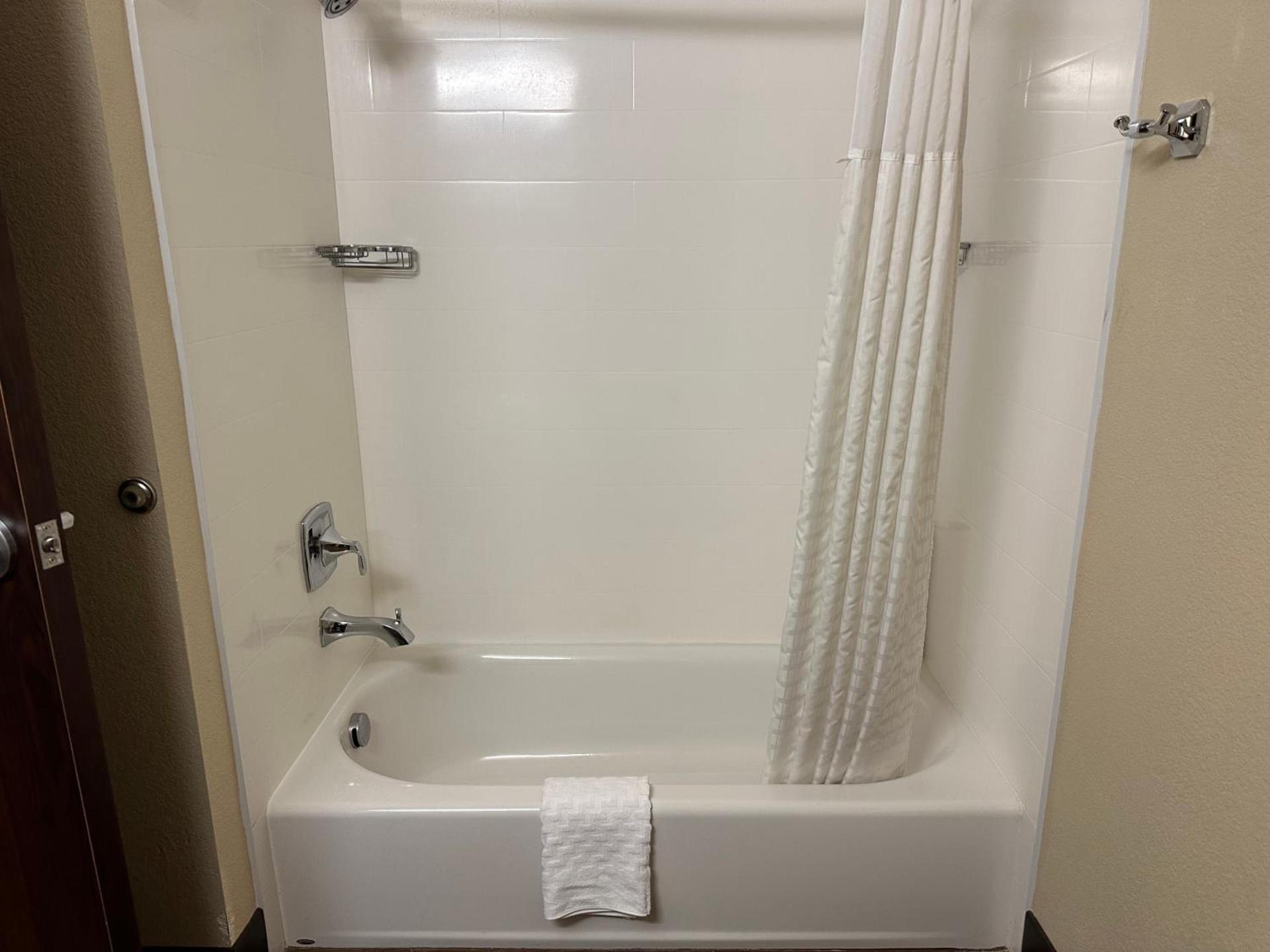 Best Western Columbia River Waterfront Hotel Astoria photo 47