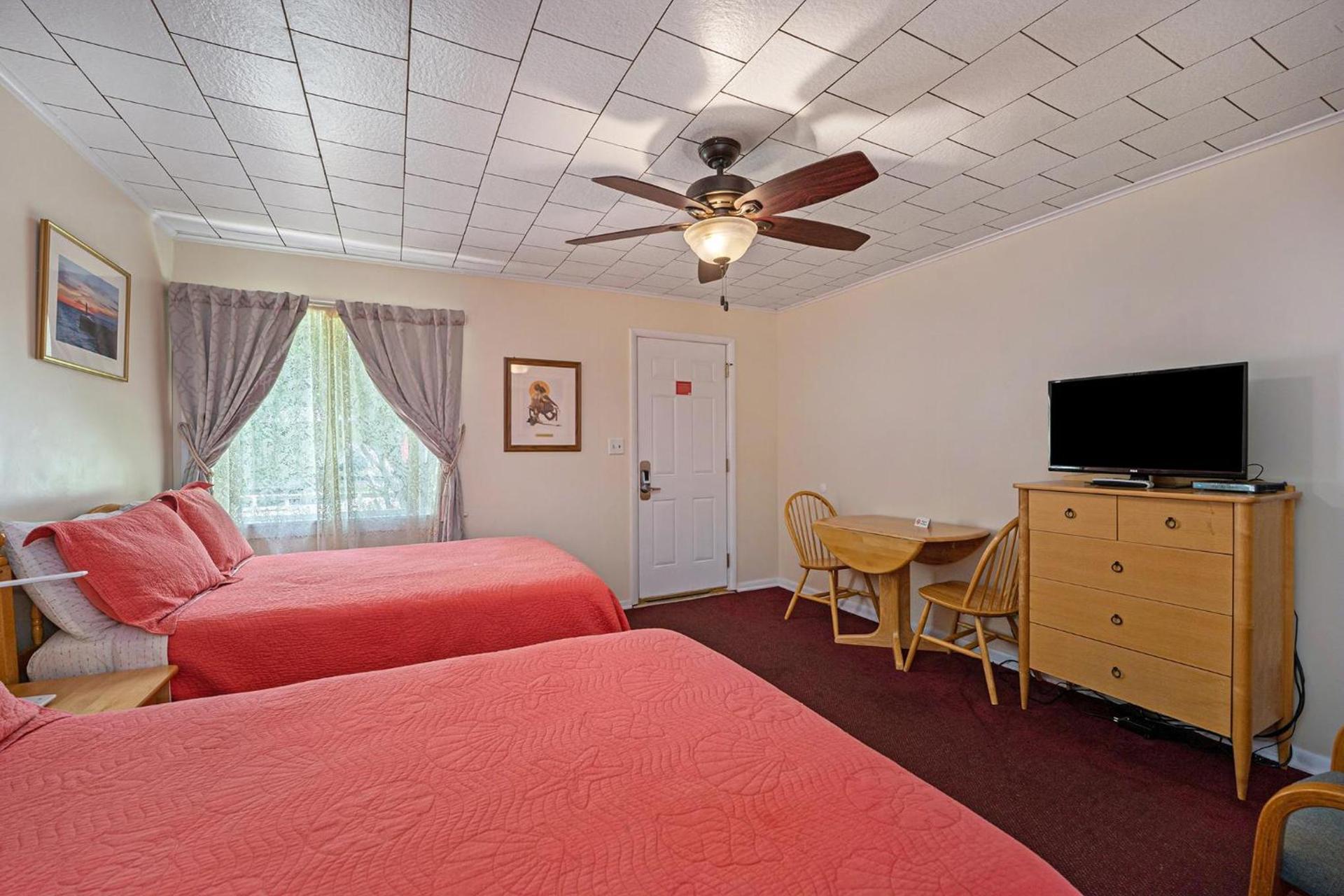 Jensen's RV Park and Motel photo 4