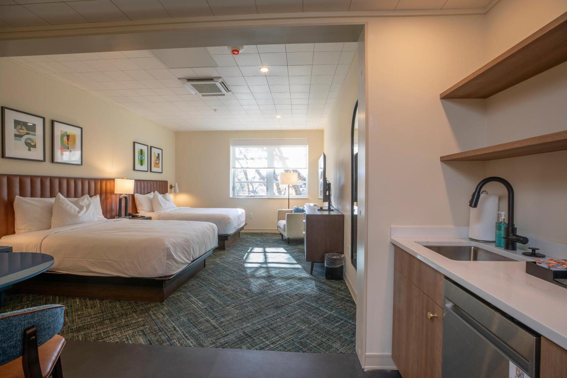 The Holbrook Hotel photo 36
