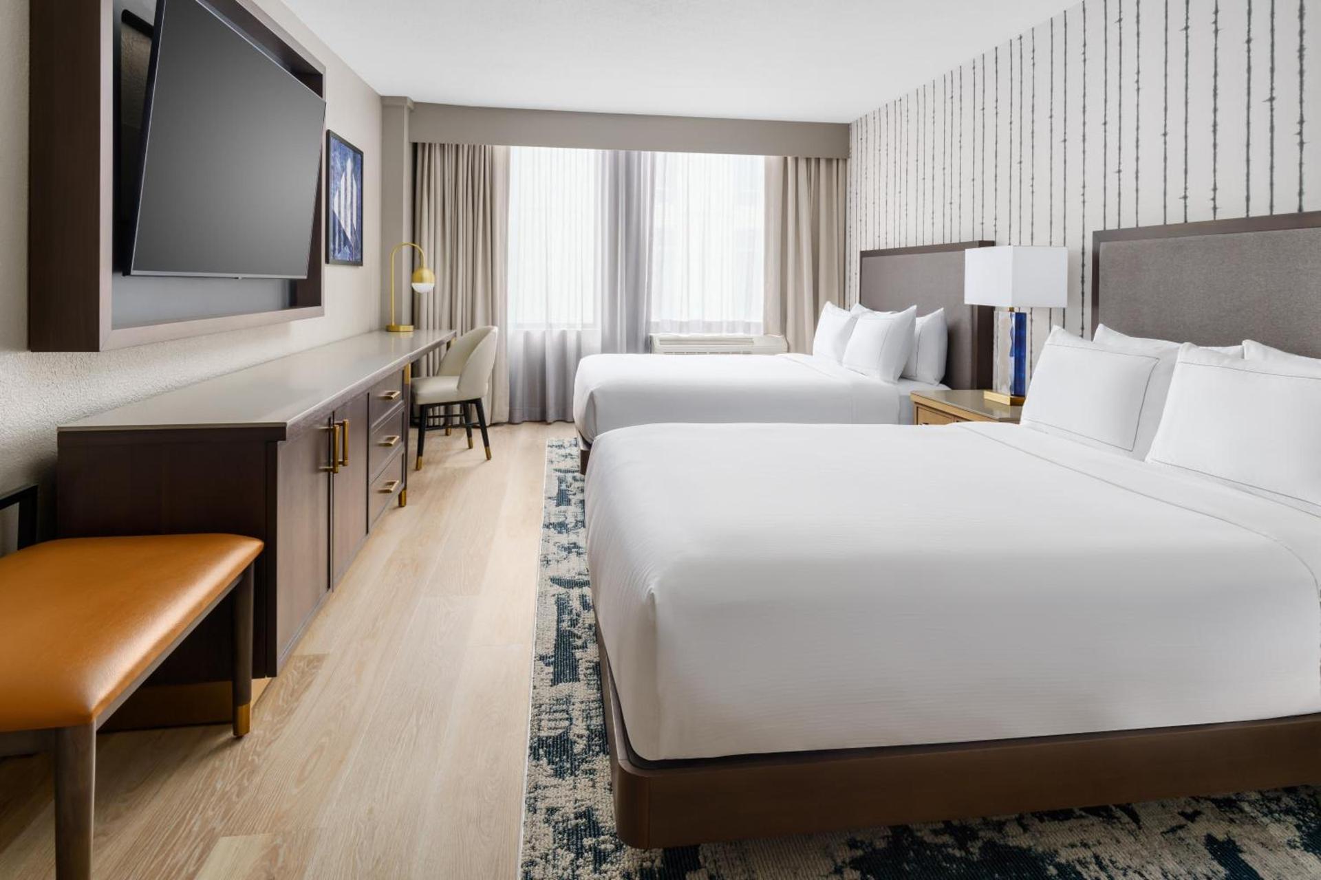 DoubleTree by Hilton Charlotte City Center photo 10
