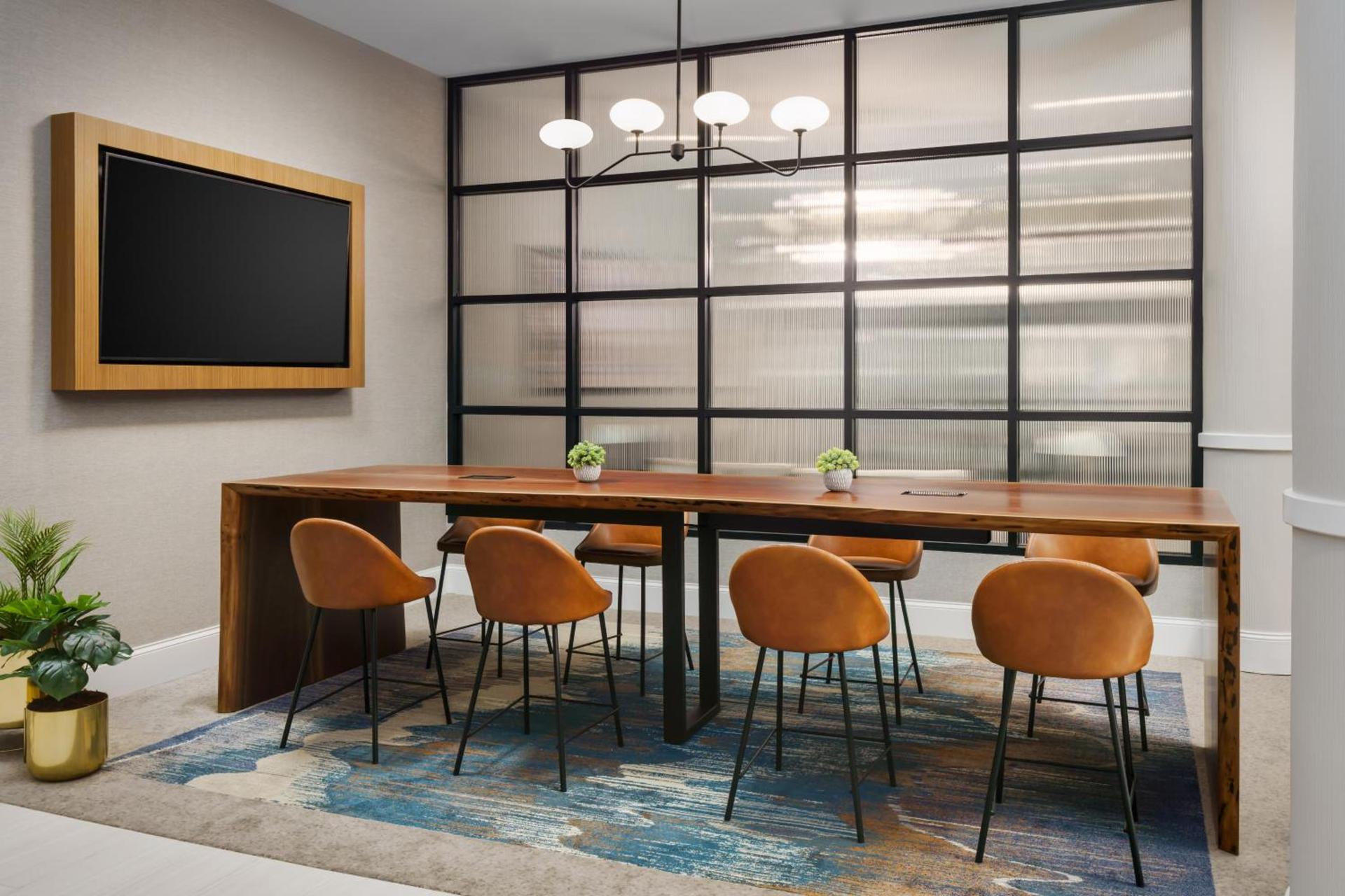 DoubleTree by Hilton Charlotte City Center photo 15