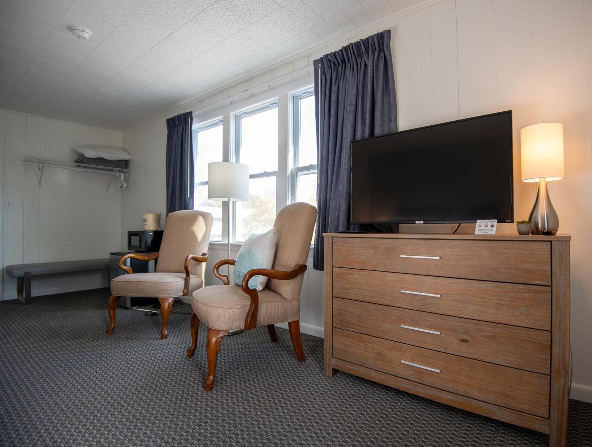 Anchorage Motel photo 25