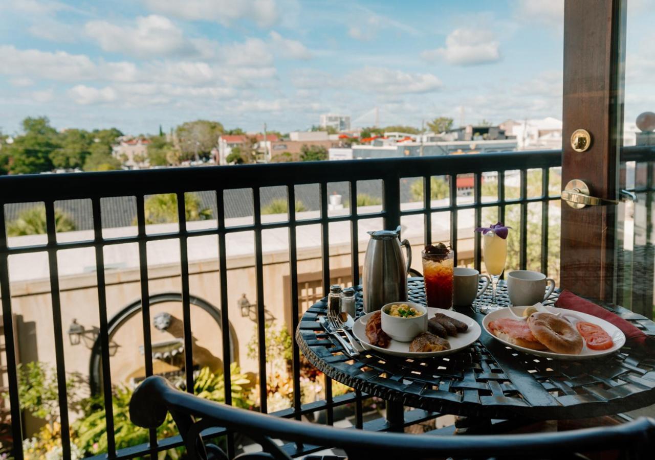 French Quarter Inn photo 39