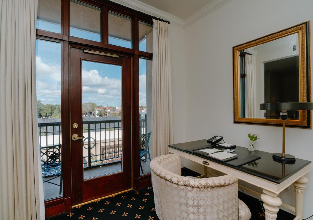 French Quarter Inn photo 40