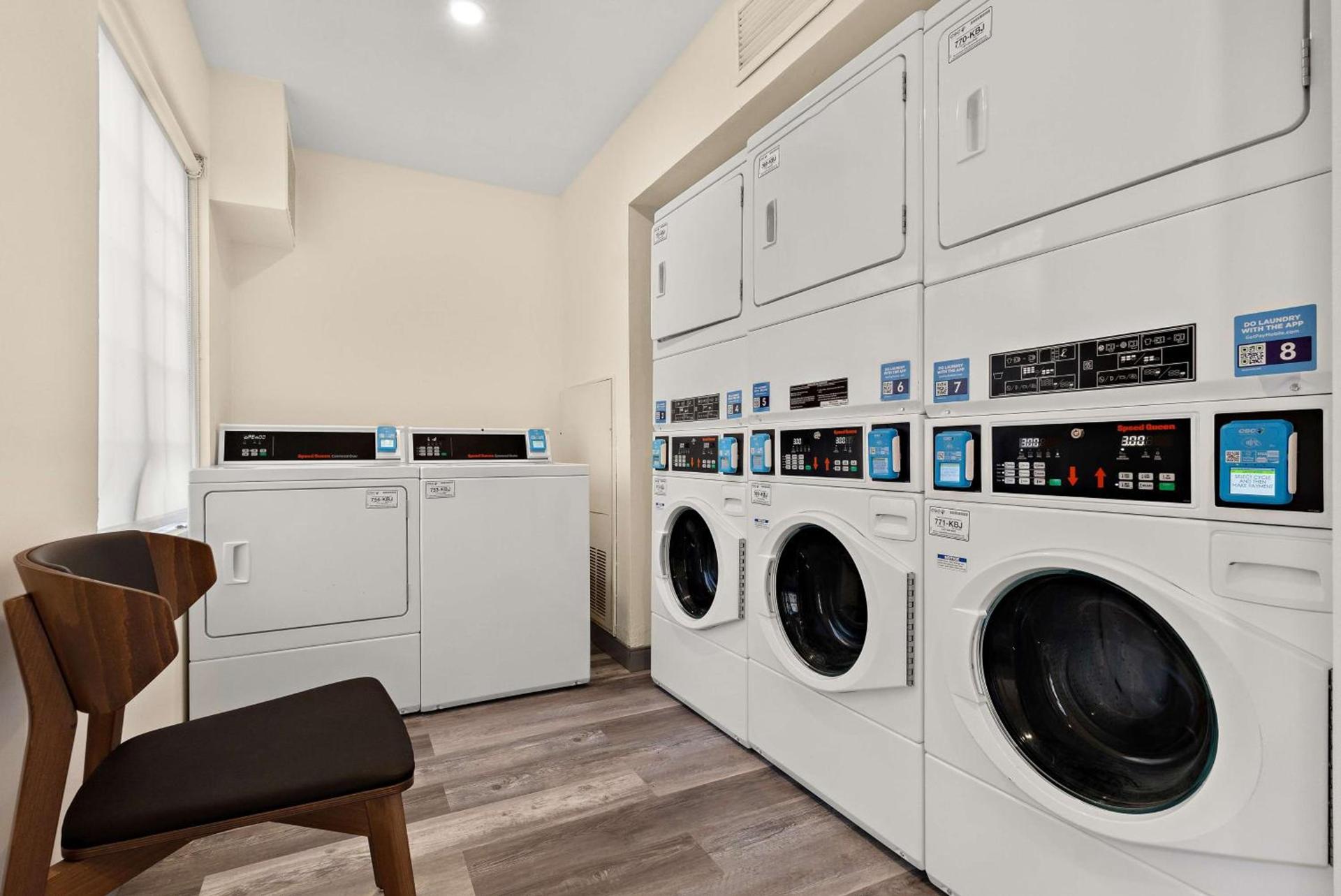 Sonesta ES Suites Denver South Park Meadows photo 42