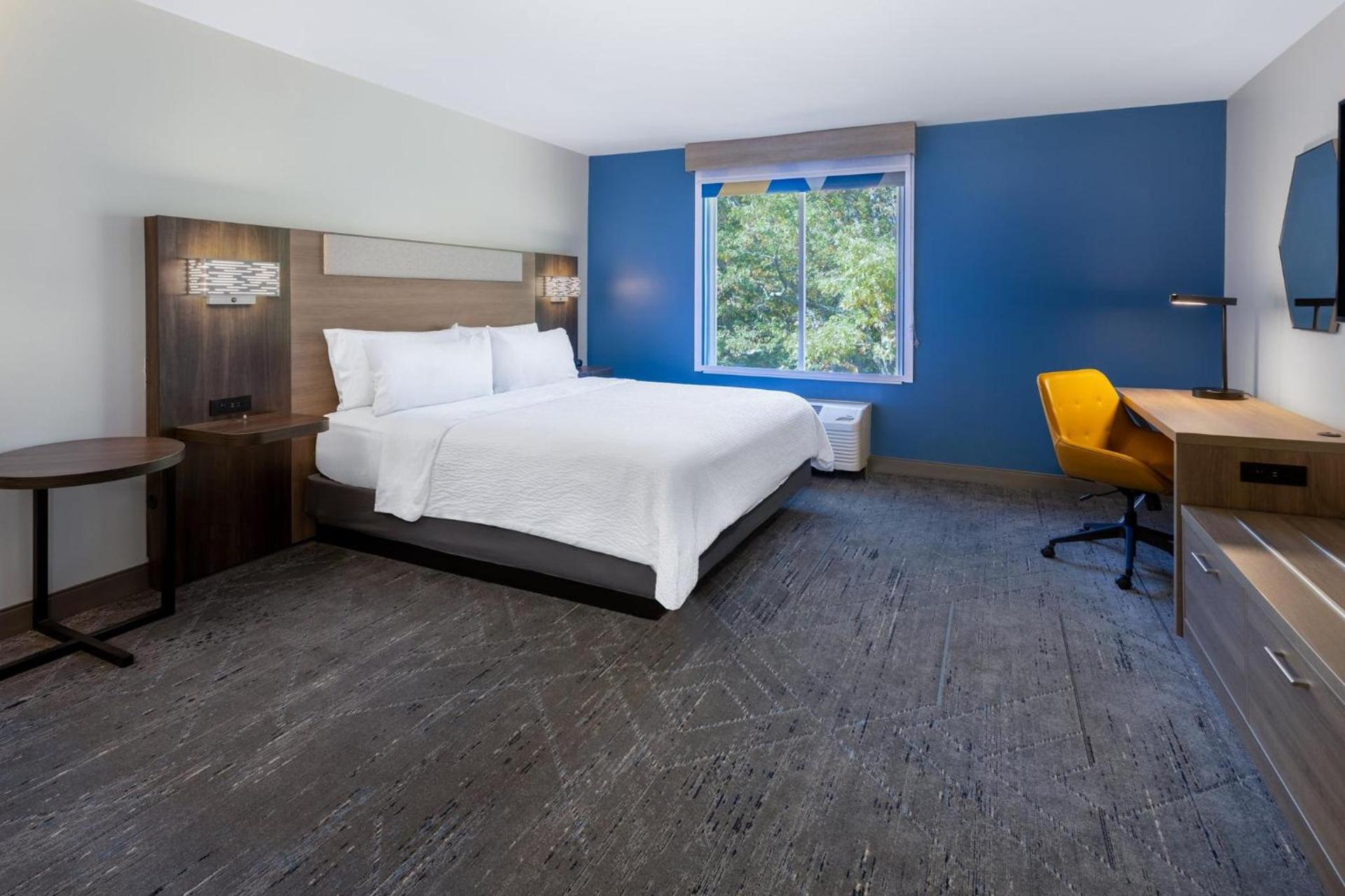 Holiday Inn Express Hotel & Suites Vineland Millville by IHG photo 39