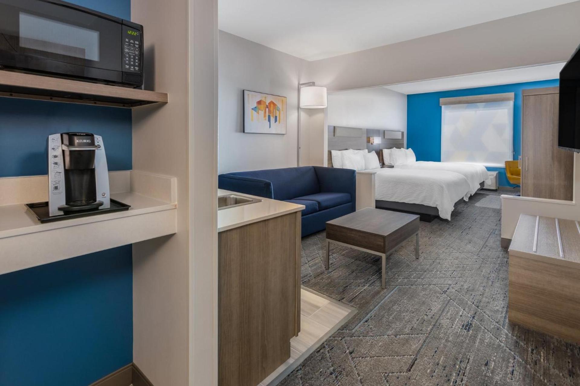 Holiday Inn Express Hotel & Suites Vineland Millville by IHG photo 47