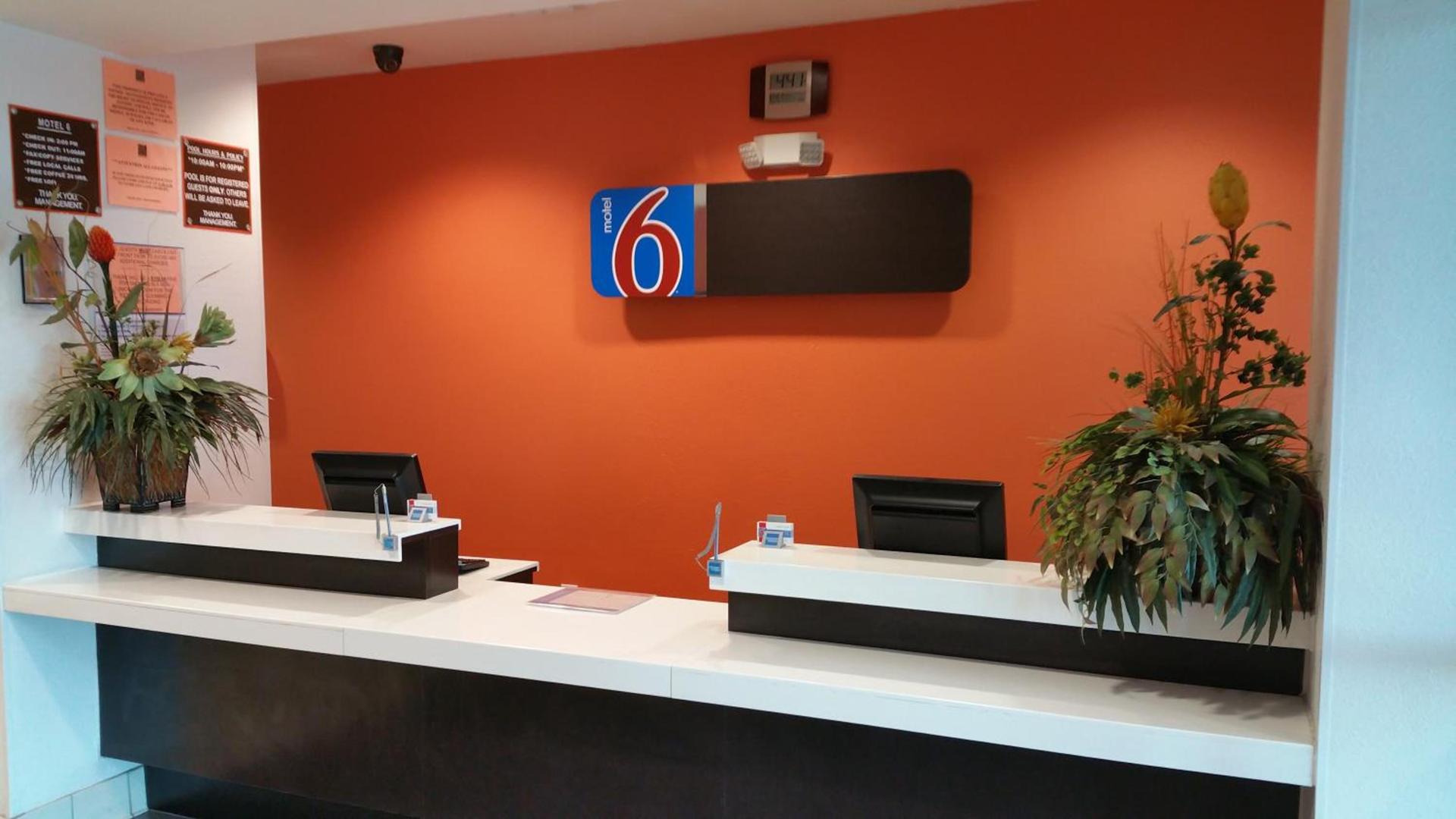 Motel 6-Eagle Pass, TX - Lakeside photo 49