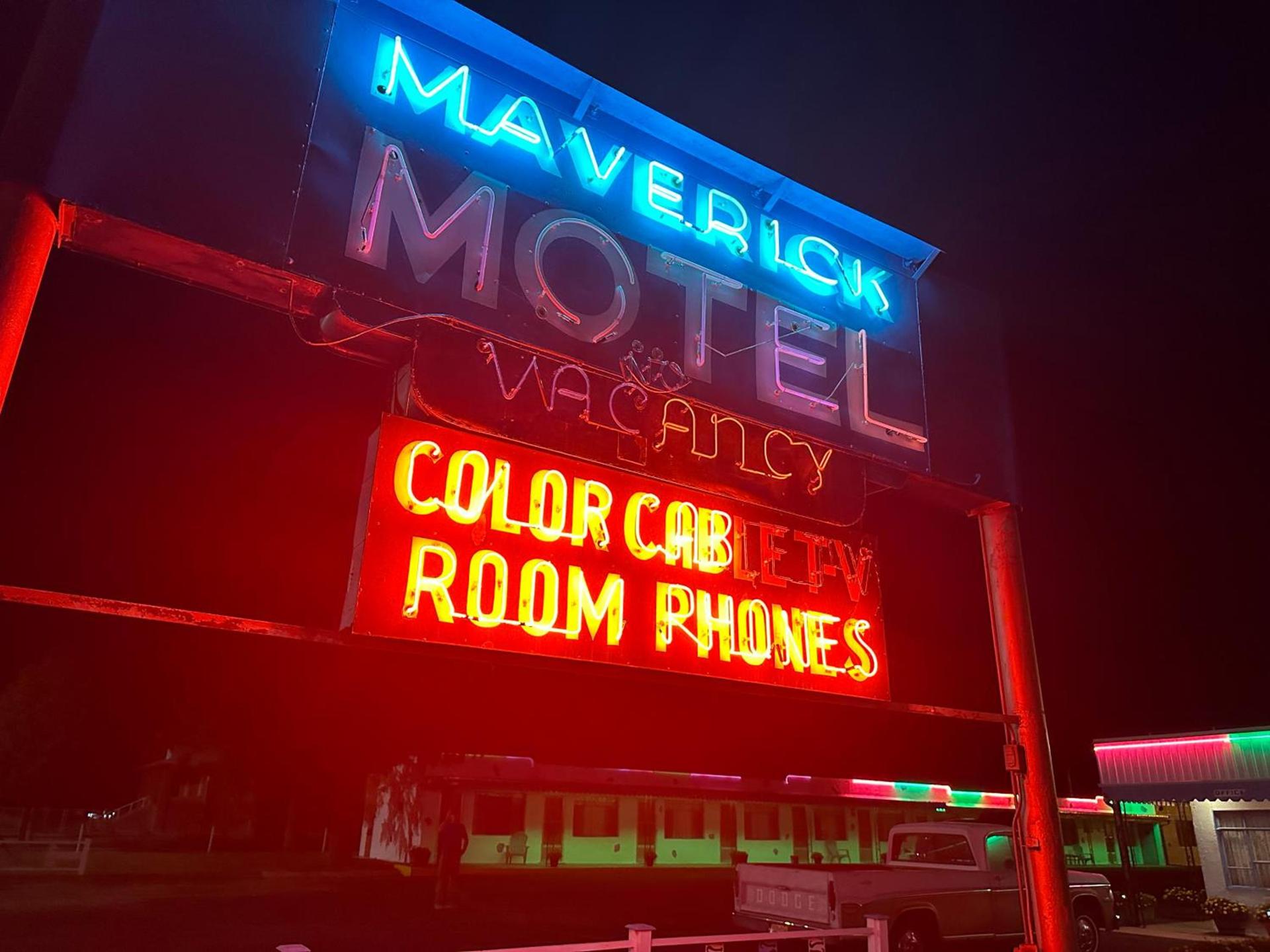 Maverick Motel photo 10