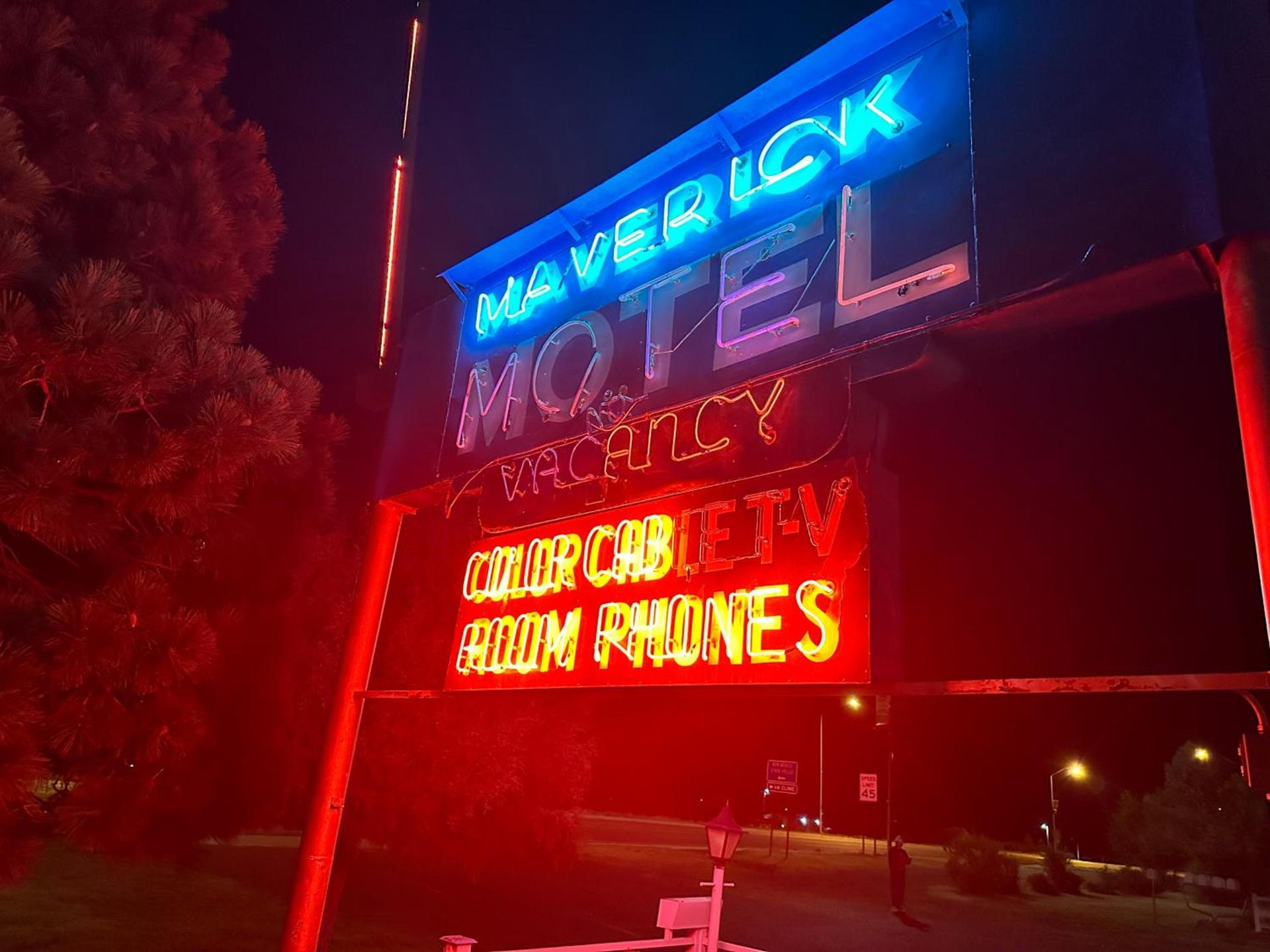 Maverick Motel photo 7