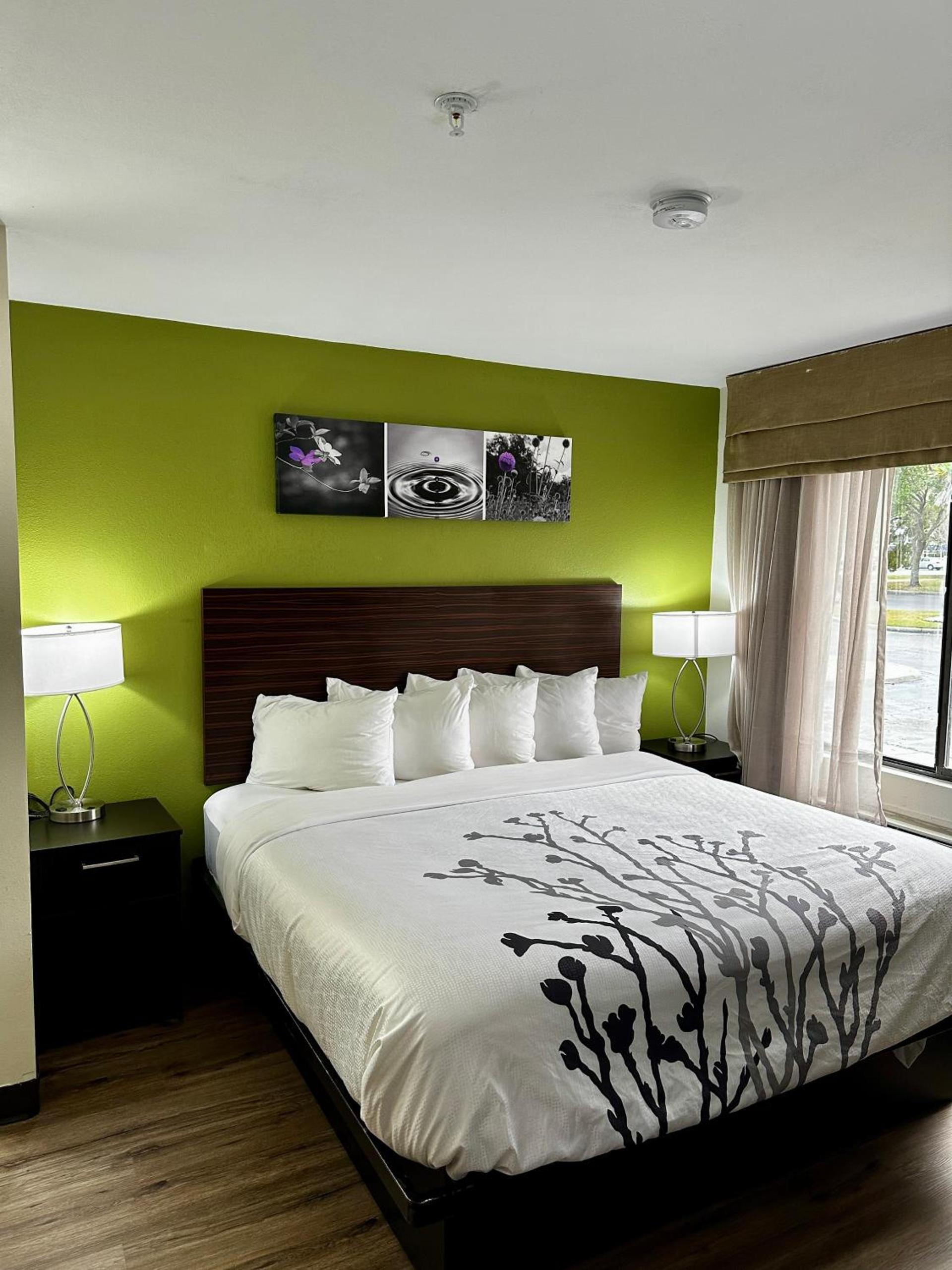 Sleep Inn Savannah Gateway I-95 photo 12