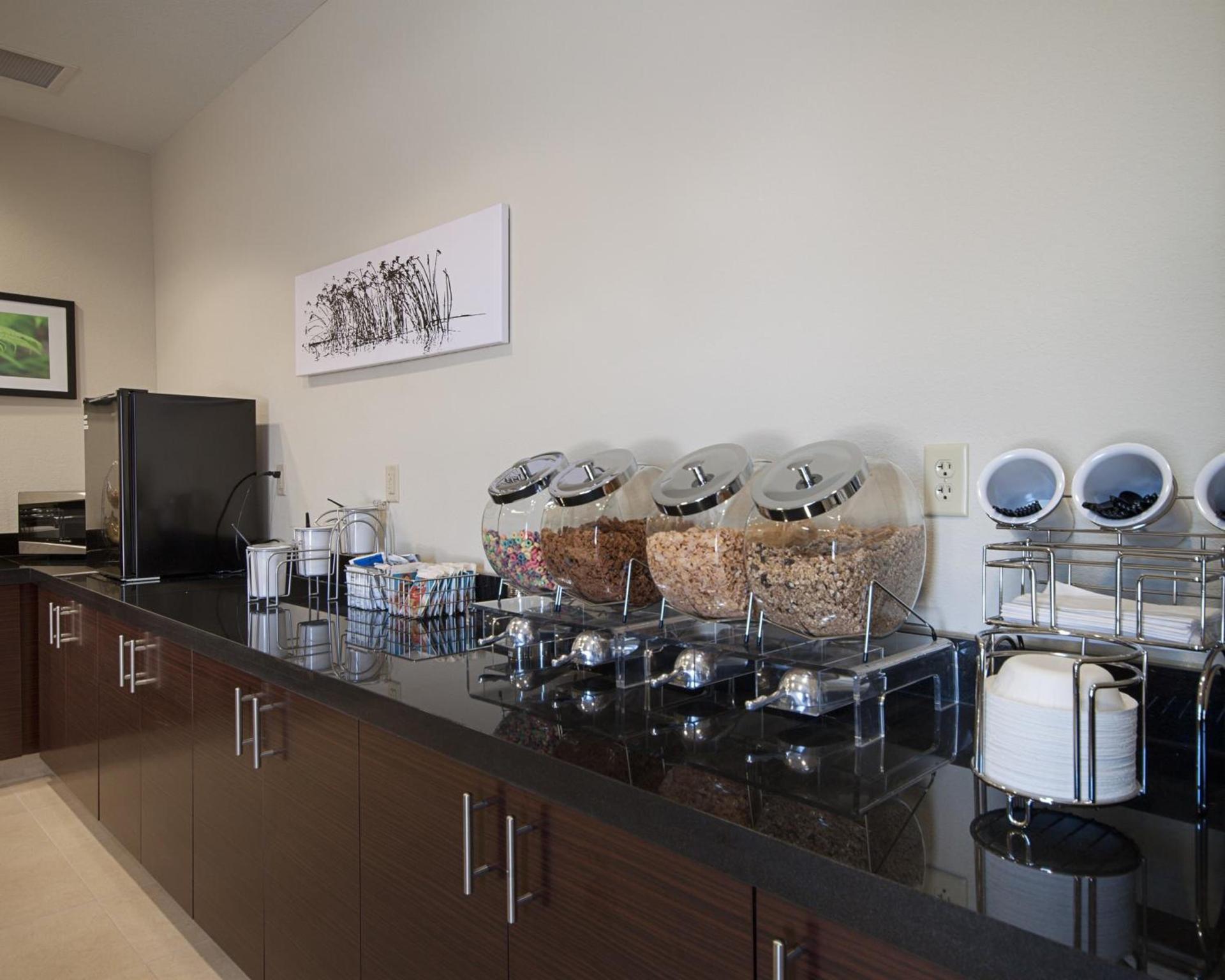 Sleep Inn & Suites Carlsbad Caverns Area photo 47