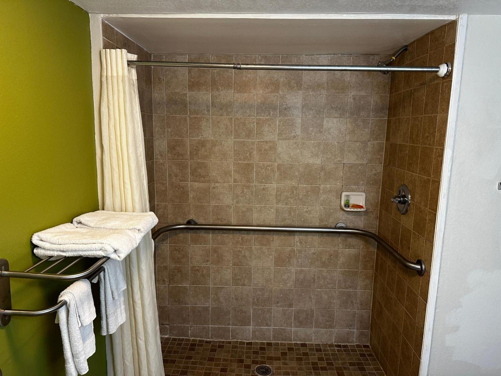 Sleep Inn Savannah Gateway I-95 photo 18