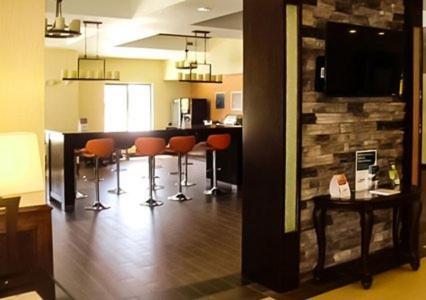 Comfort Inn & Suites Woodward photo 2