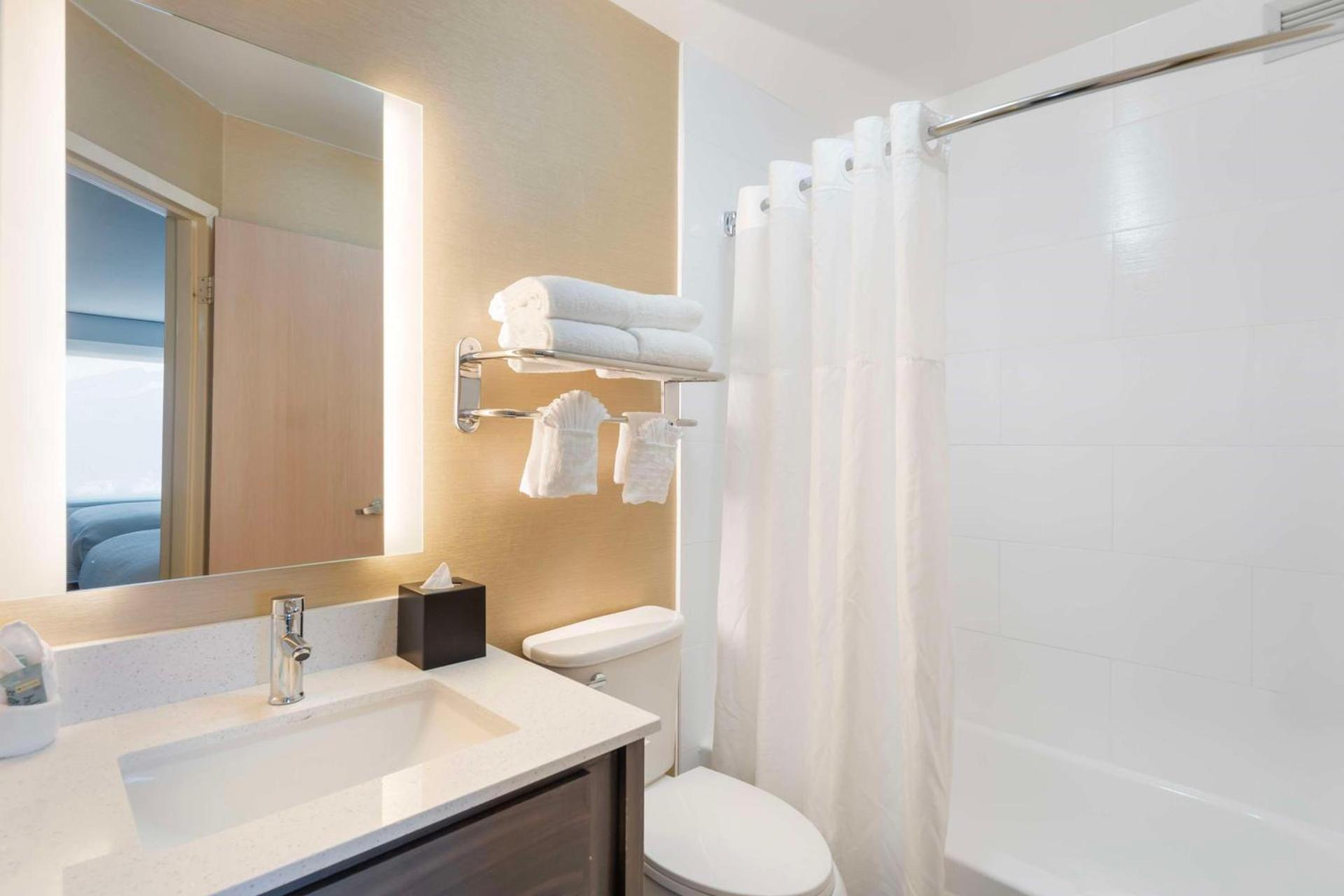 Best Western Glenview - Chicagoland Inn and Suites photo 2
