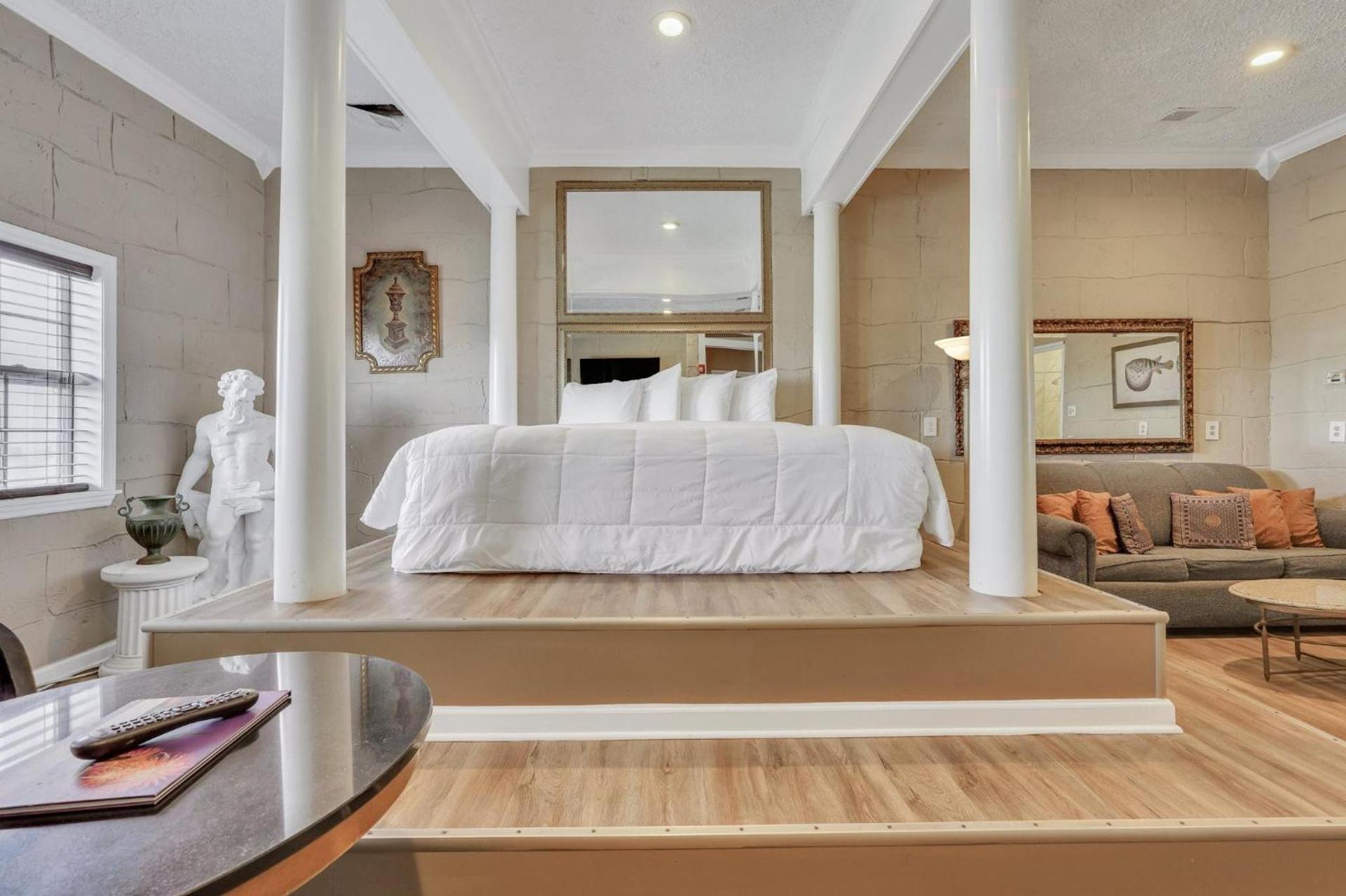 Atlantis Inn - Tybee Island photo 28