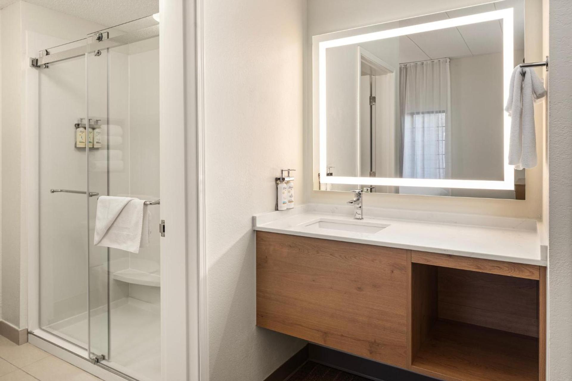 Staybridge Suites Minneapolis-Bloomington by IHG photo 69