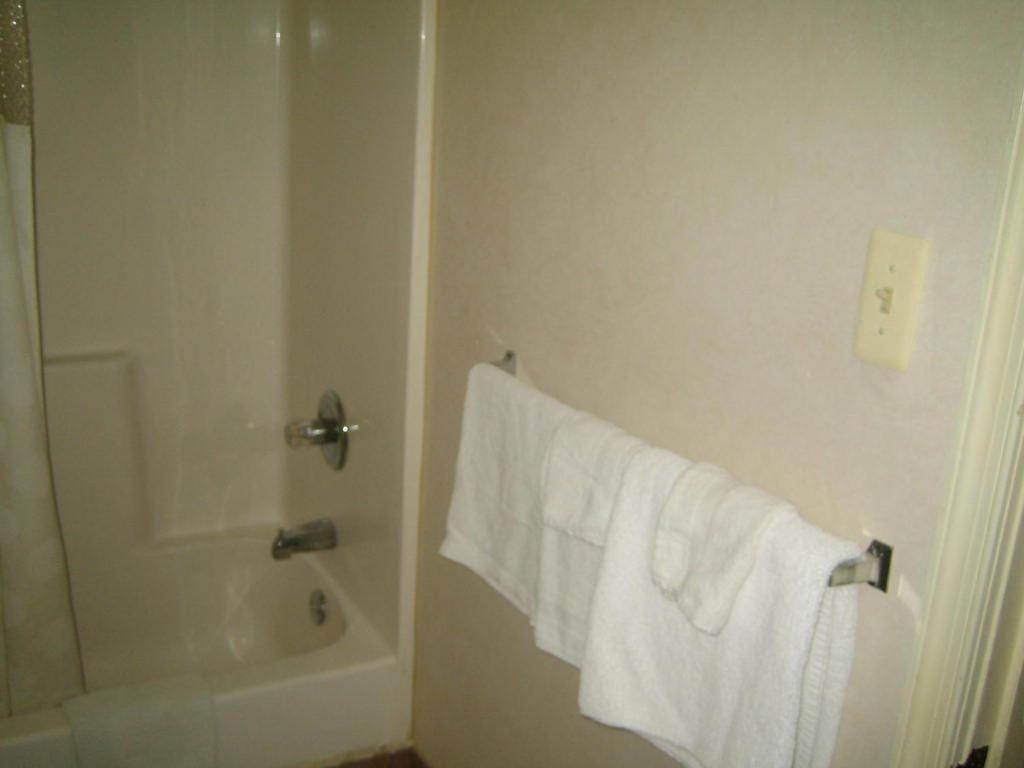 Budget Inn Carlisle photo 7