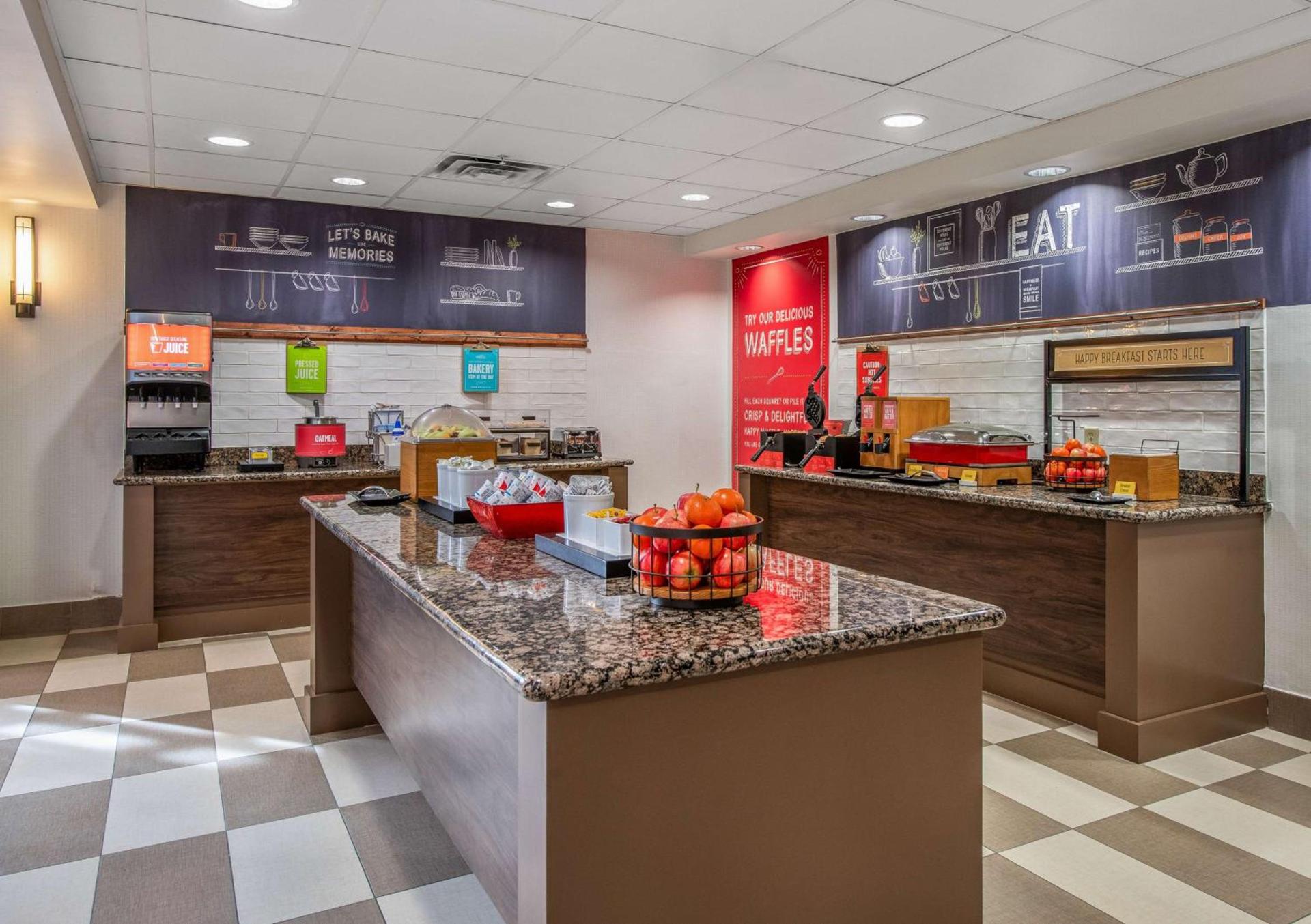 Hampton Inn & Suites Dallas-Allen photo 8