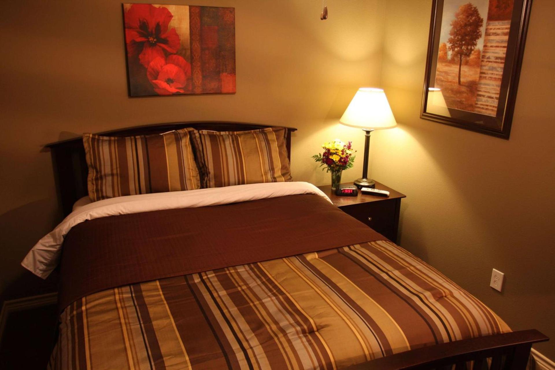Eagle's Den Suites Cotulla a Travelodge by Wyndham photo 33