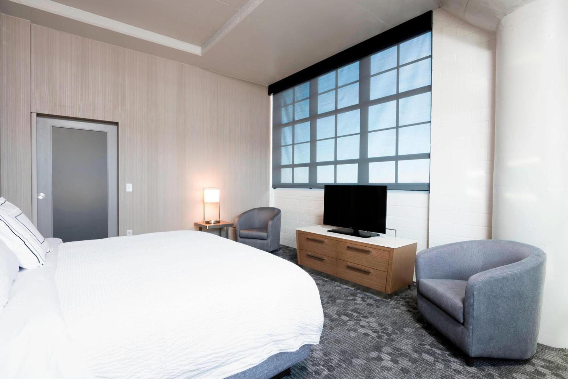 Courtyard by Marriott Waterloo Cedar Falls photo 15