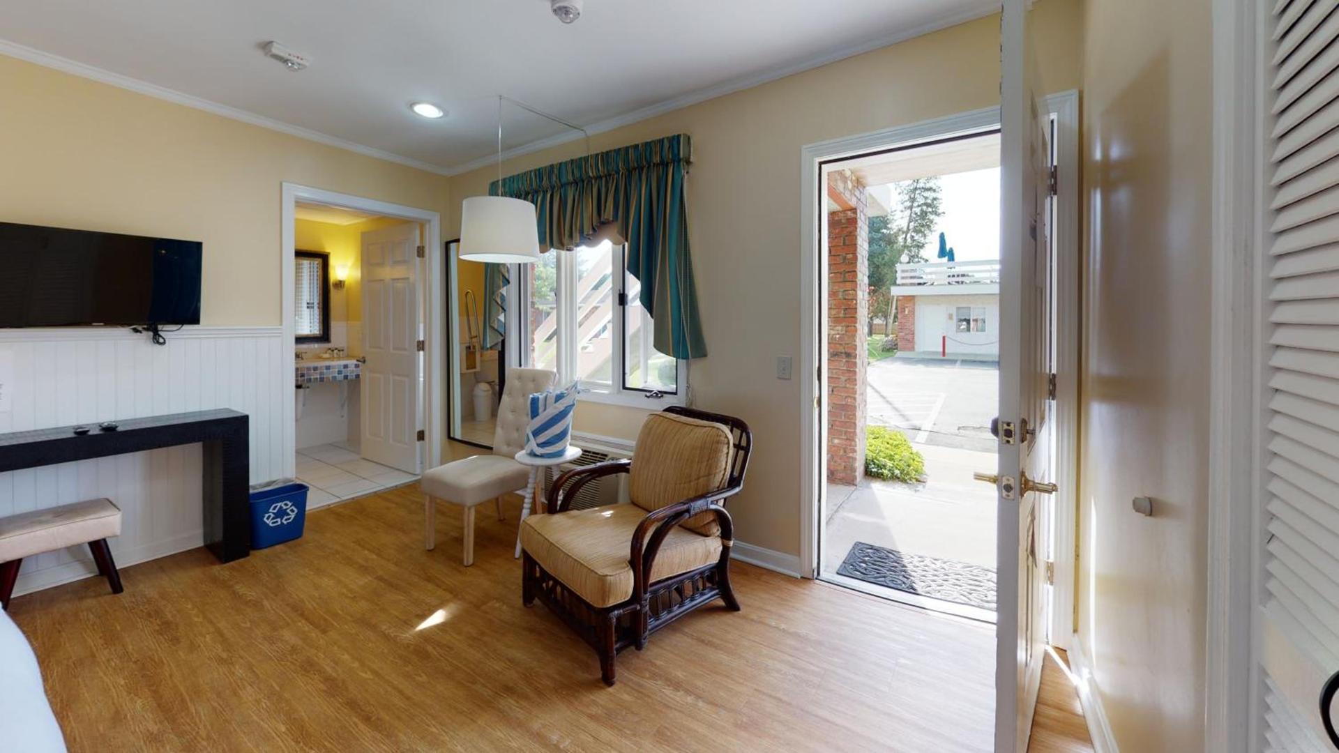 Breezeway Boutique Hotel photo 90