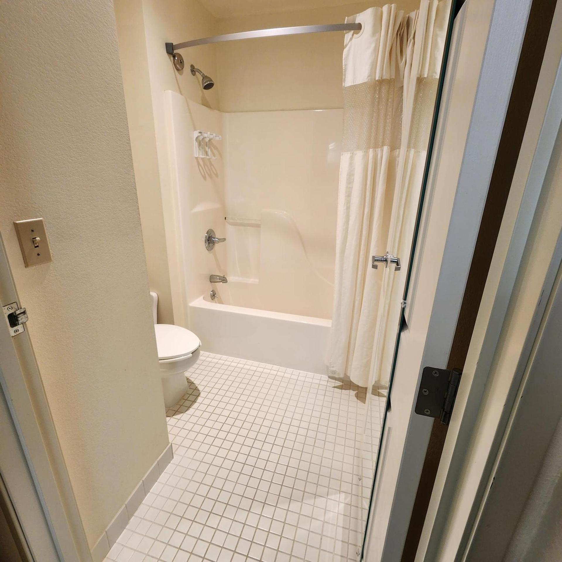 Baymont by Wyndham Mackinaw City photo 30
