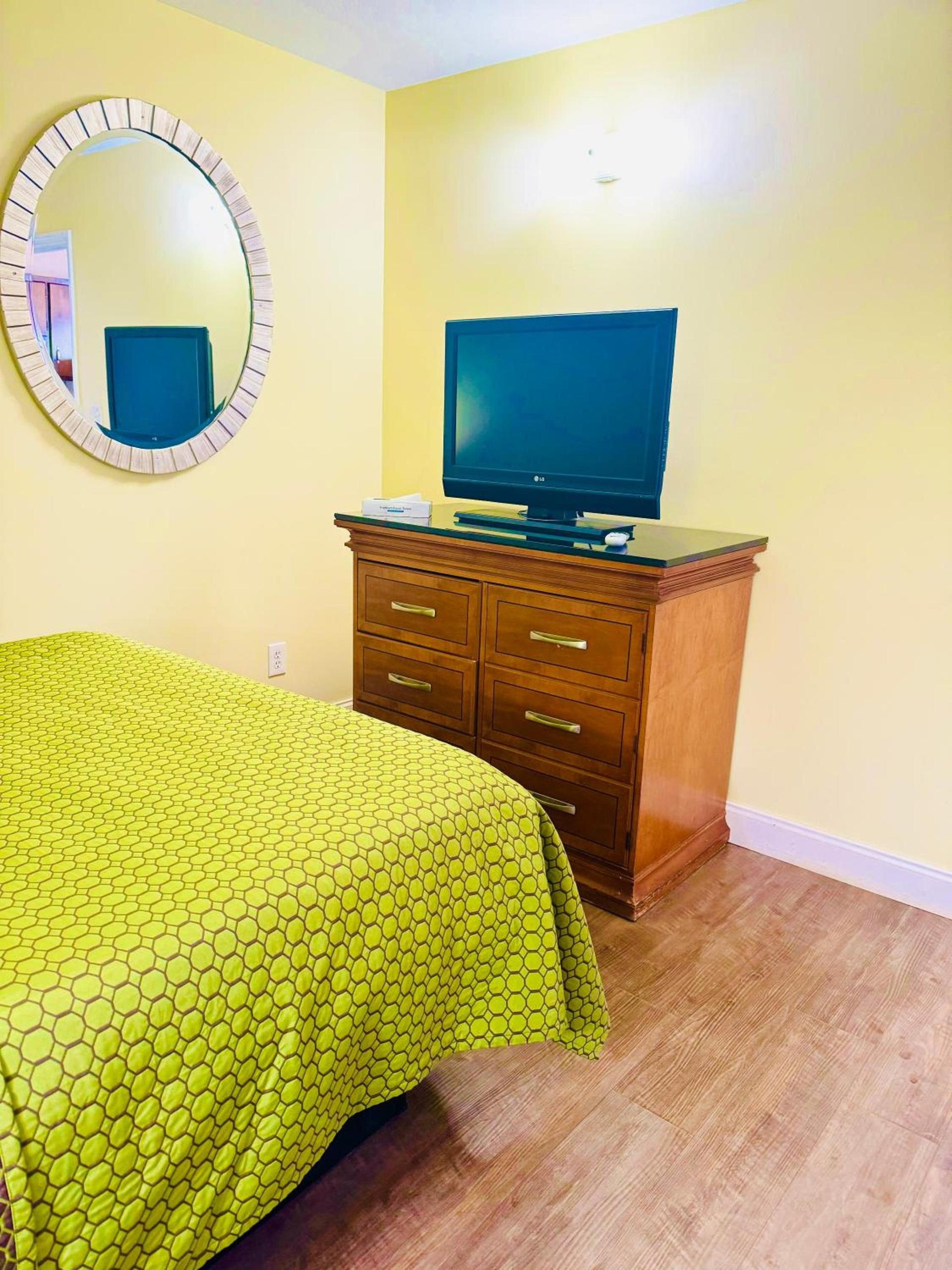 Classic Suites - Cleveland photo 7
