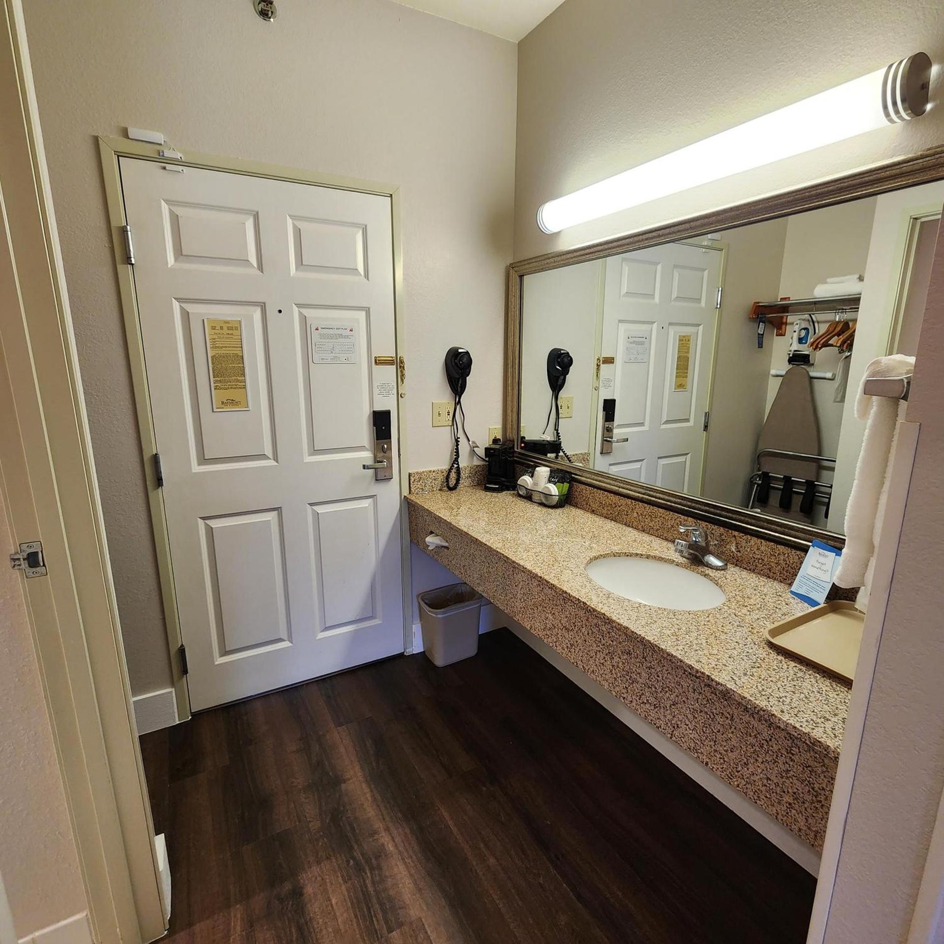 Baymont by Wyndham Mackinaw City photo 41