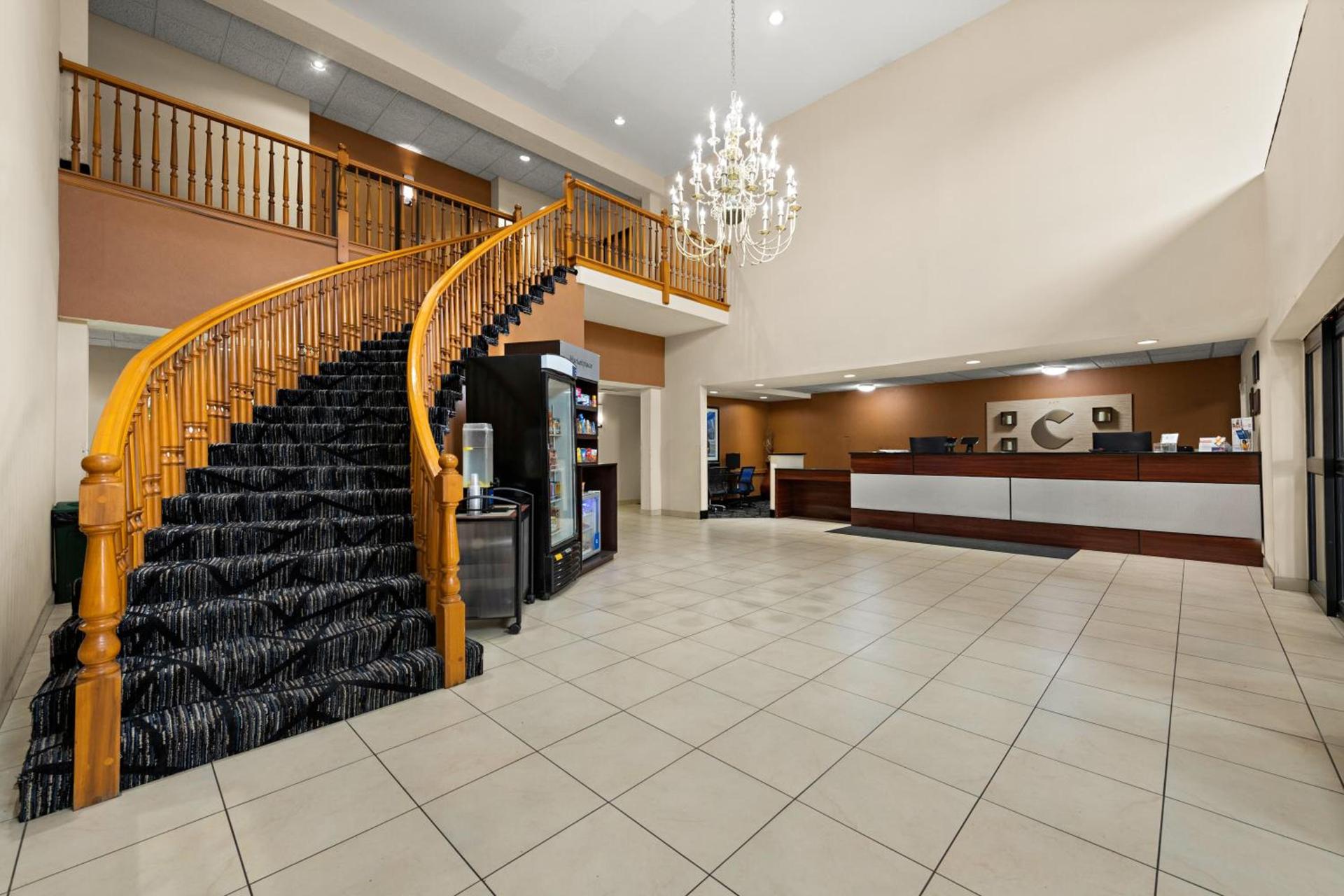 Comfort Suites Kansas City-Liberty photo 2