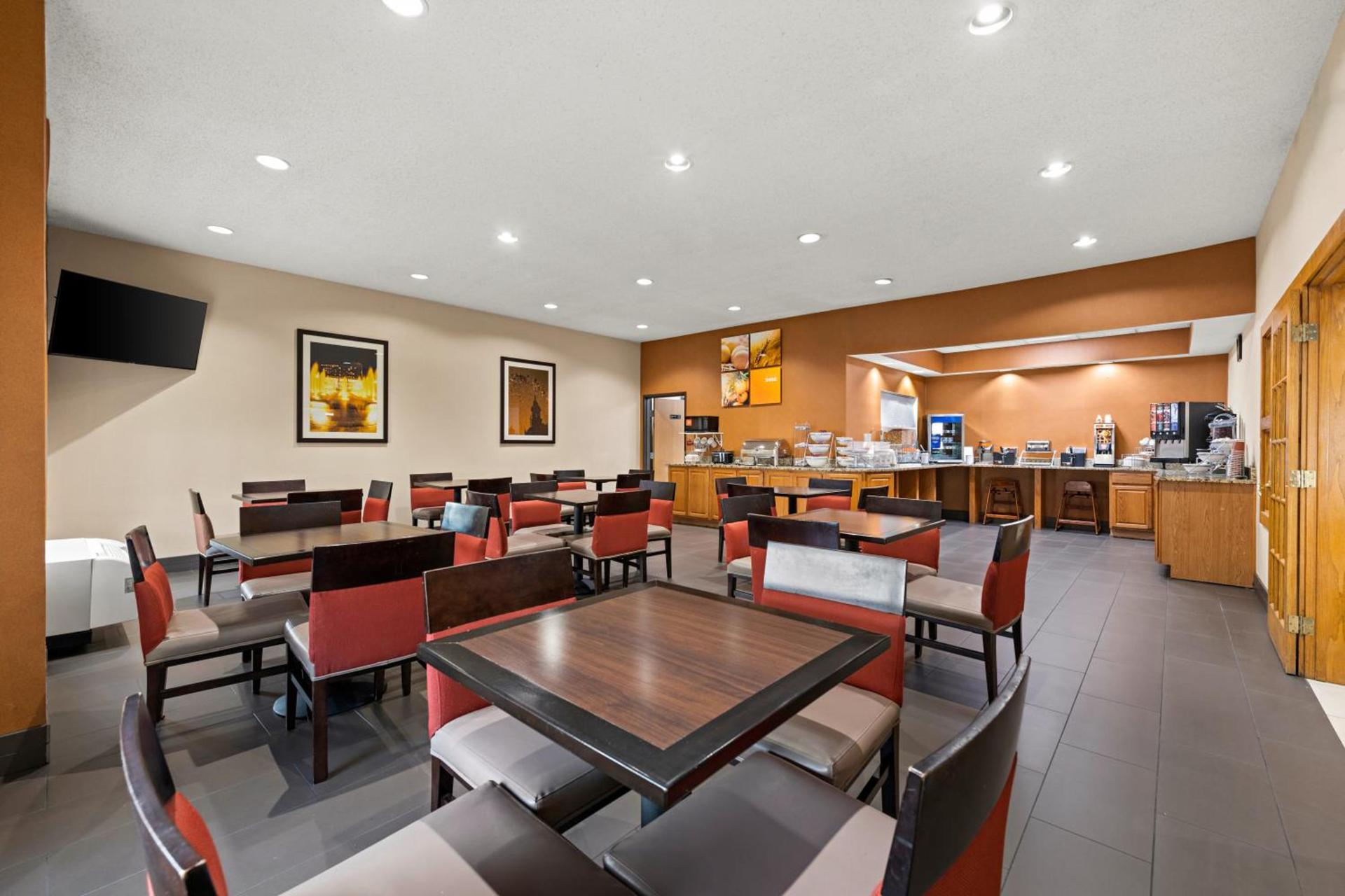 Comfort Suites Kansas City-Liberty photo 5