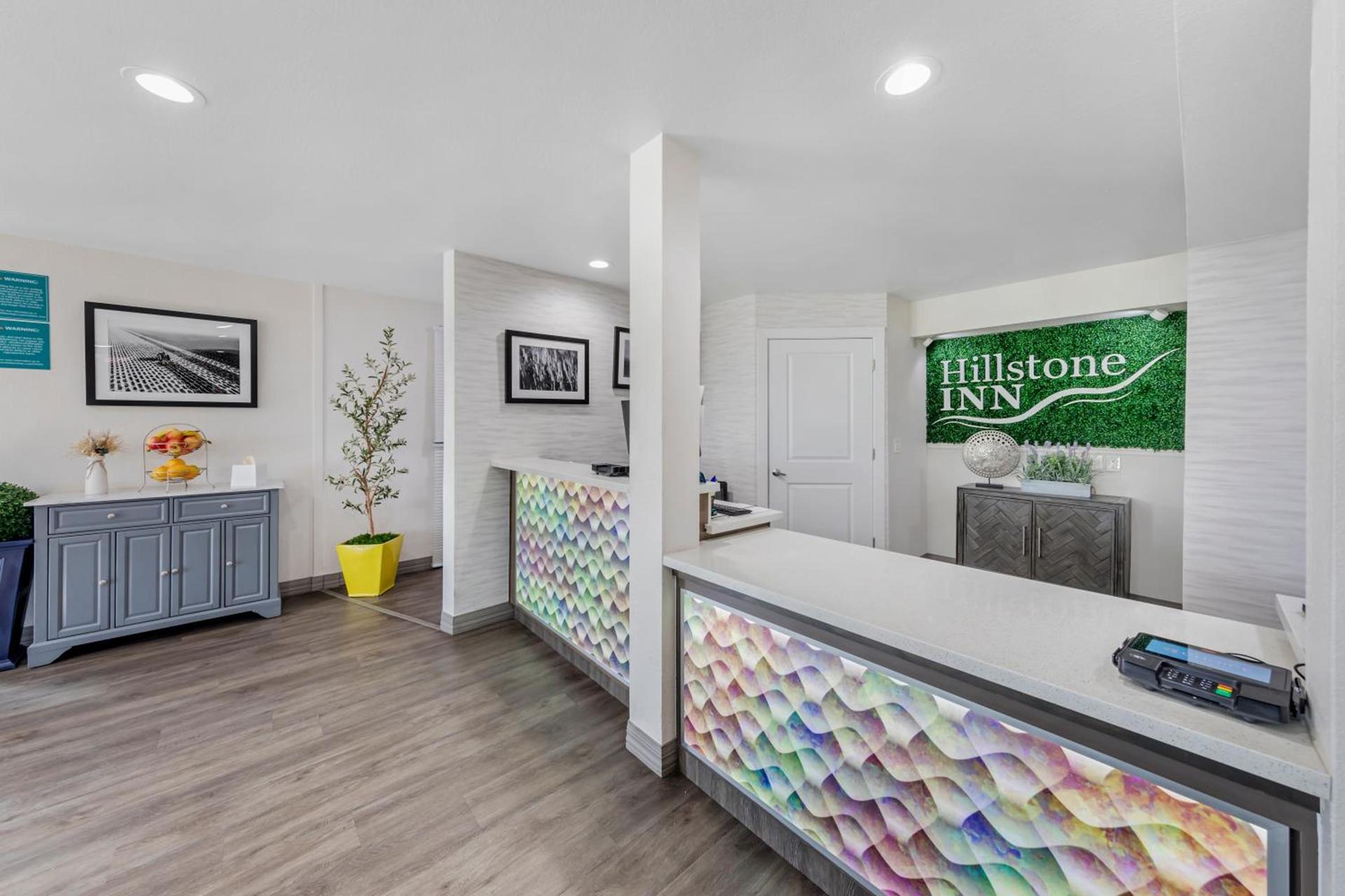 Hillstone Inn Tulare, an Ascend Collection Hotel photo 52