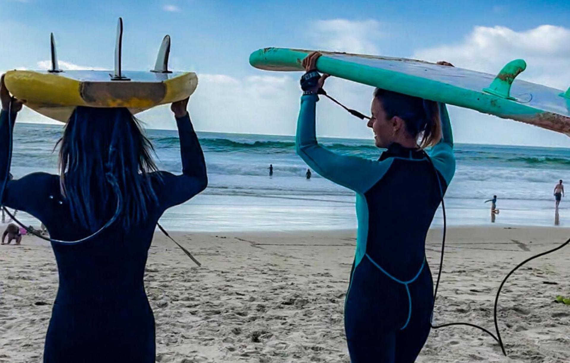 ITH San Diego Beach Bungalow Surf Hostel photo 9