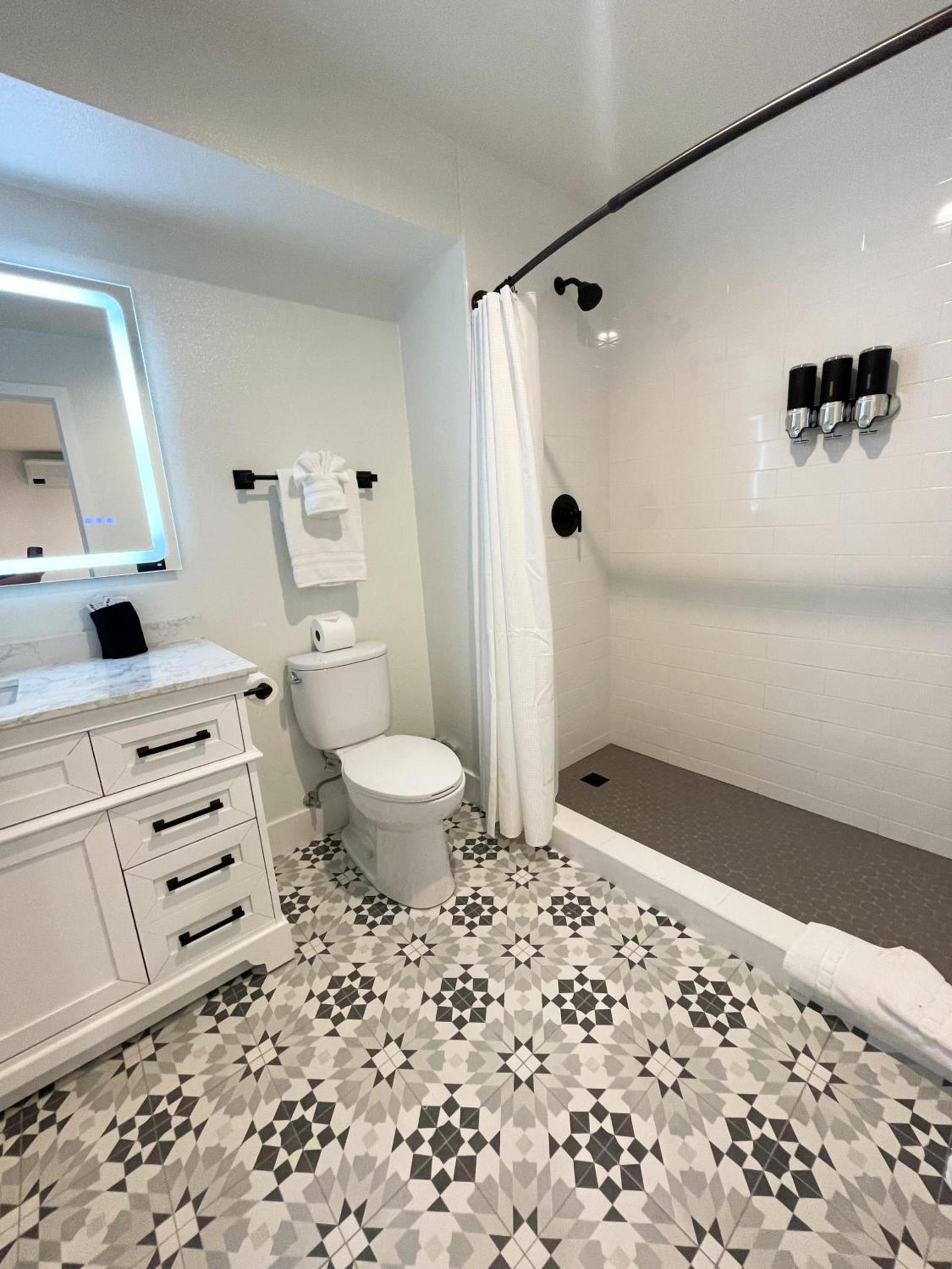 New Haven Inn photo 51