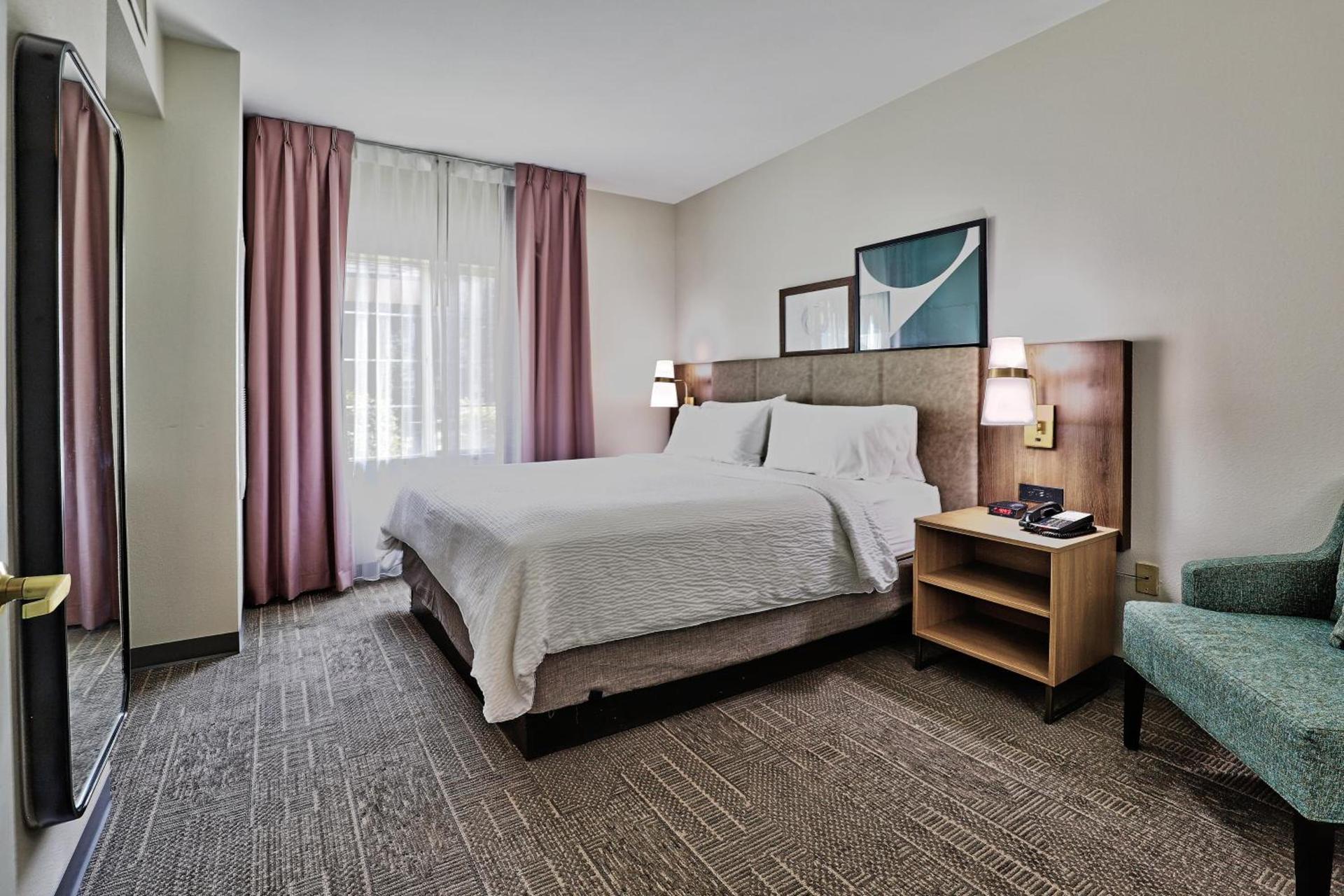 Staybridge Suites - Albuquerque Airport by IHG photo 22