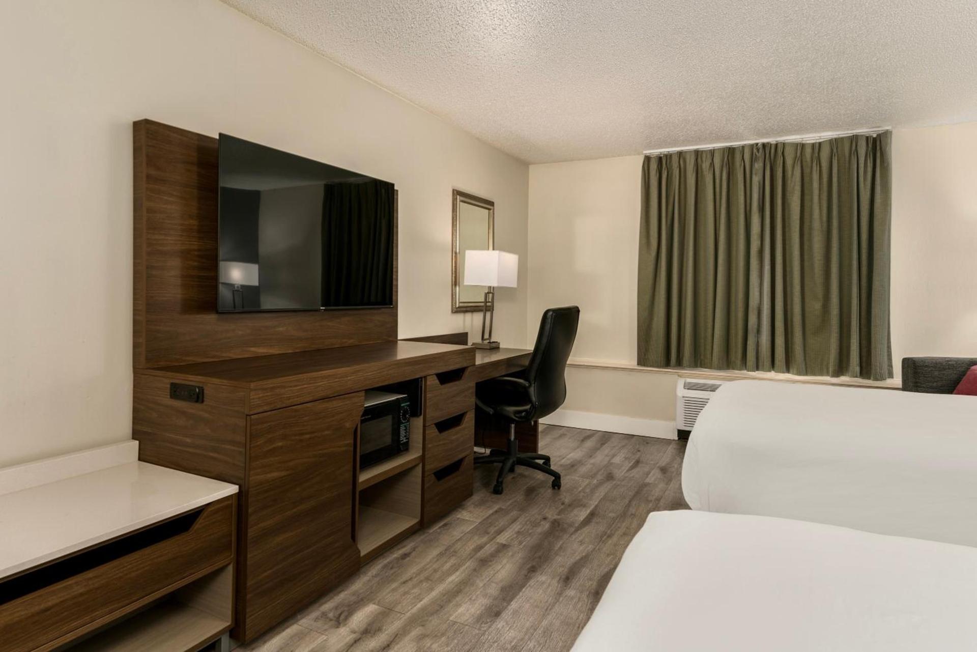 Red Lion Hotel Pocatello photo 11