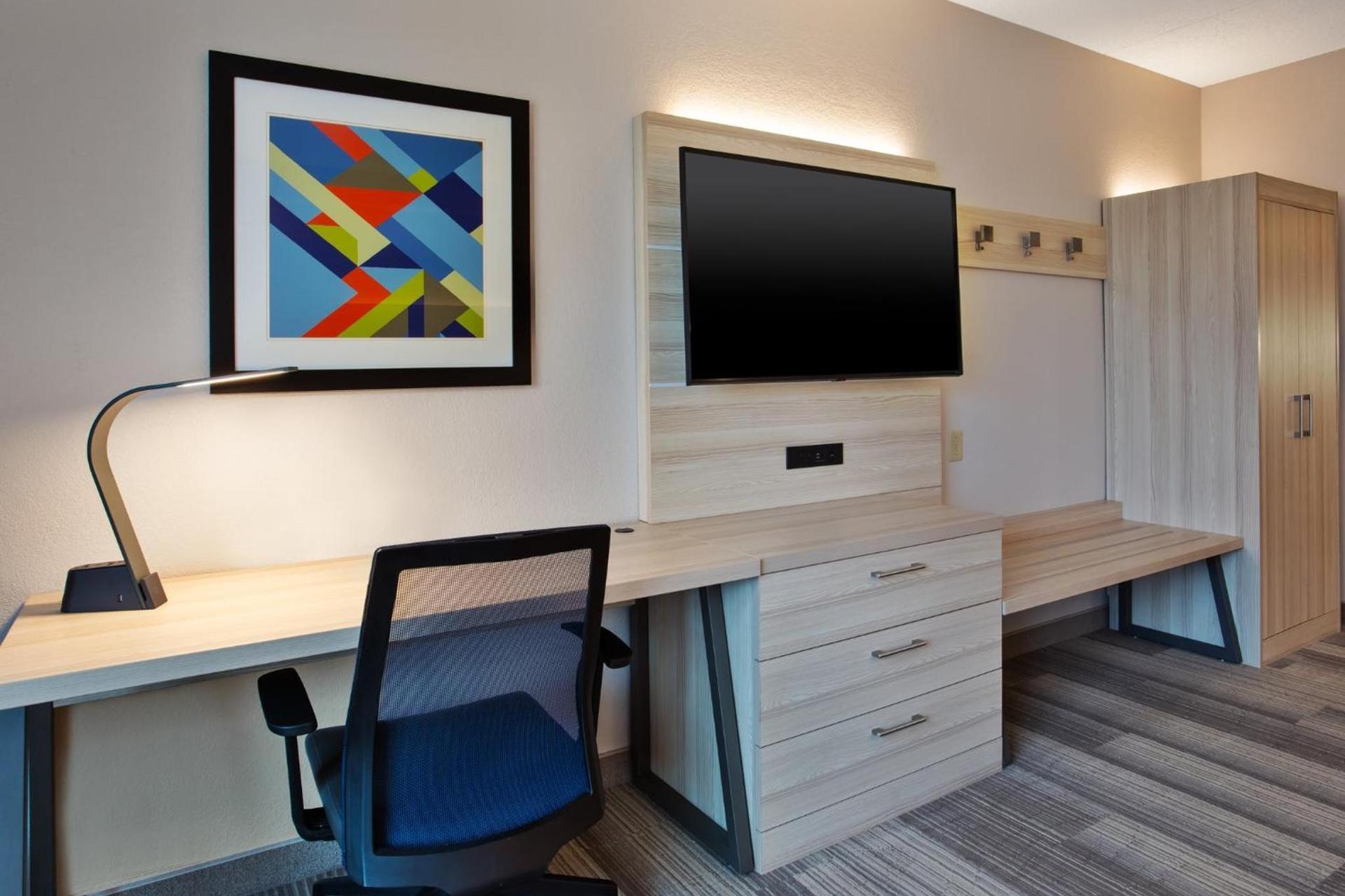 Holiday Inn Express Hotel & Suites Rochester Webster by IHG photo 28