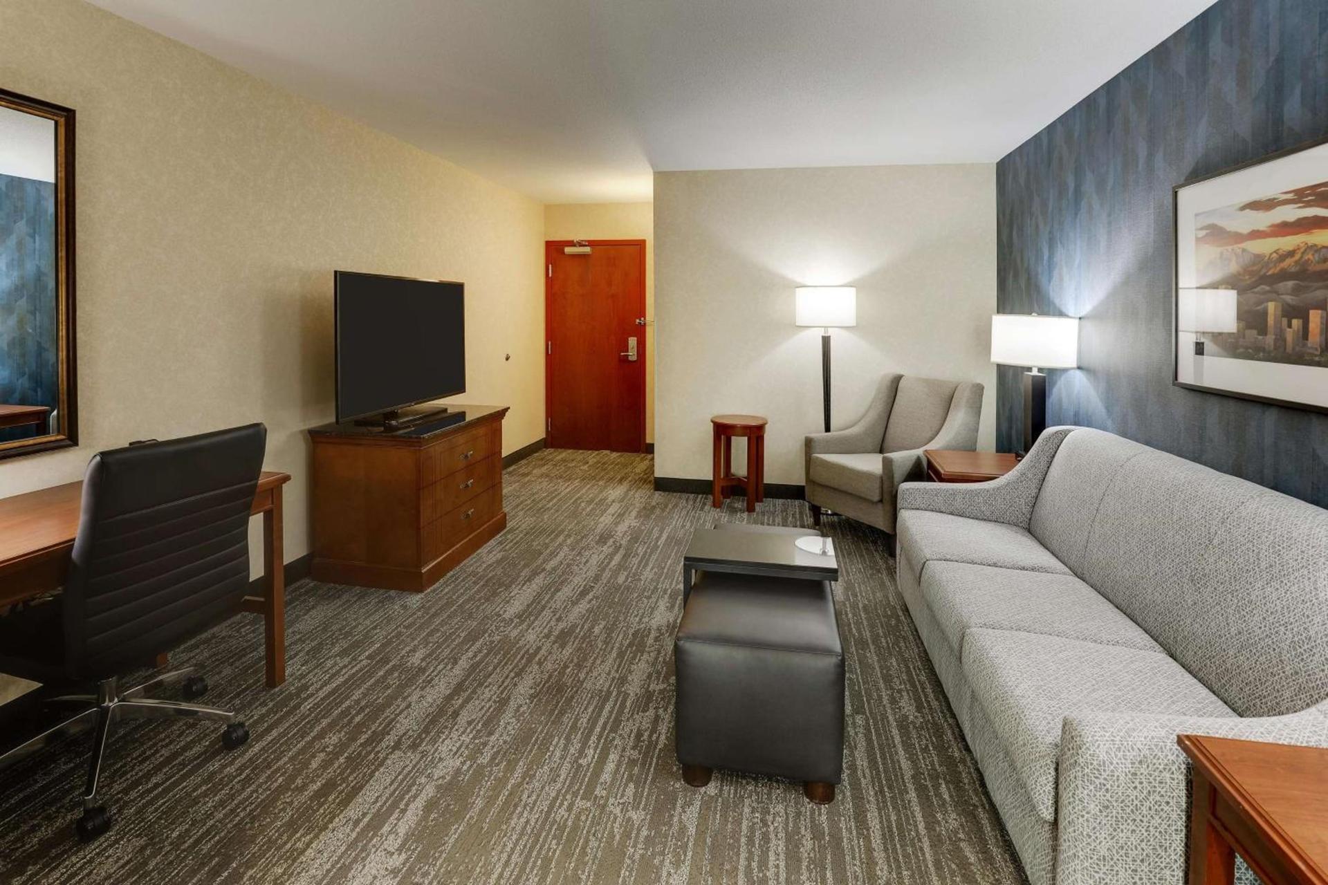 Drury Plaza Hotel Denver Westminster photo 16