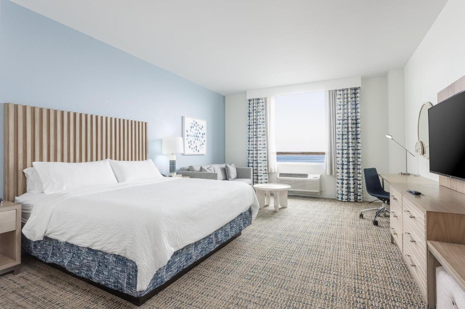 Holiday Inn Resort Pensacola Beach Gulf Front by IHG photo 17