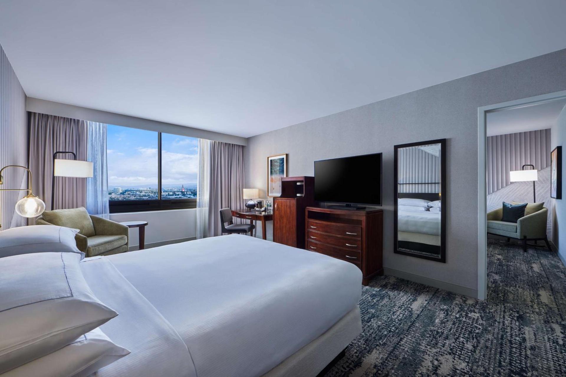 Hotel Fera Anaheim, a DoubleTree by Hilton Hotel photo 25