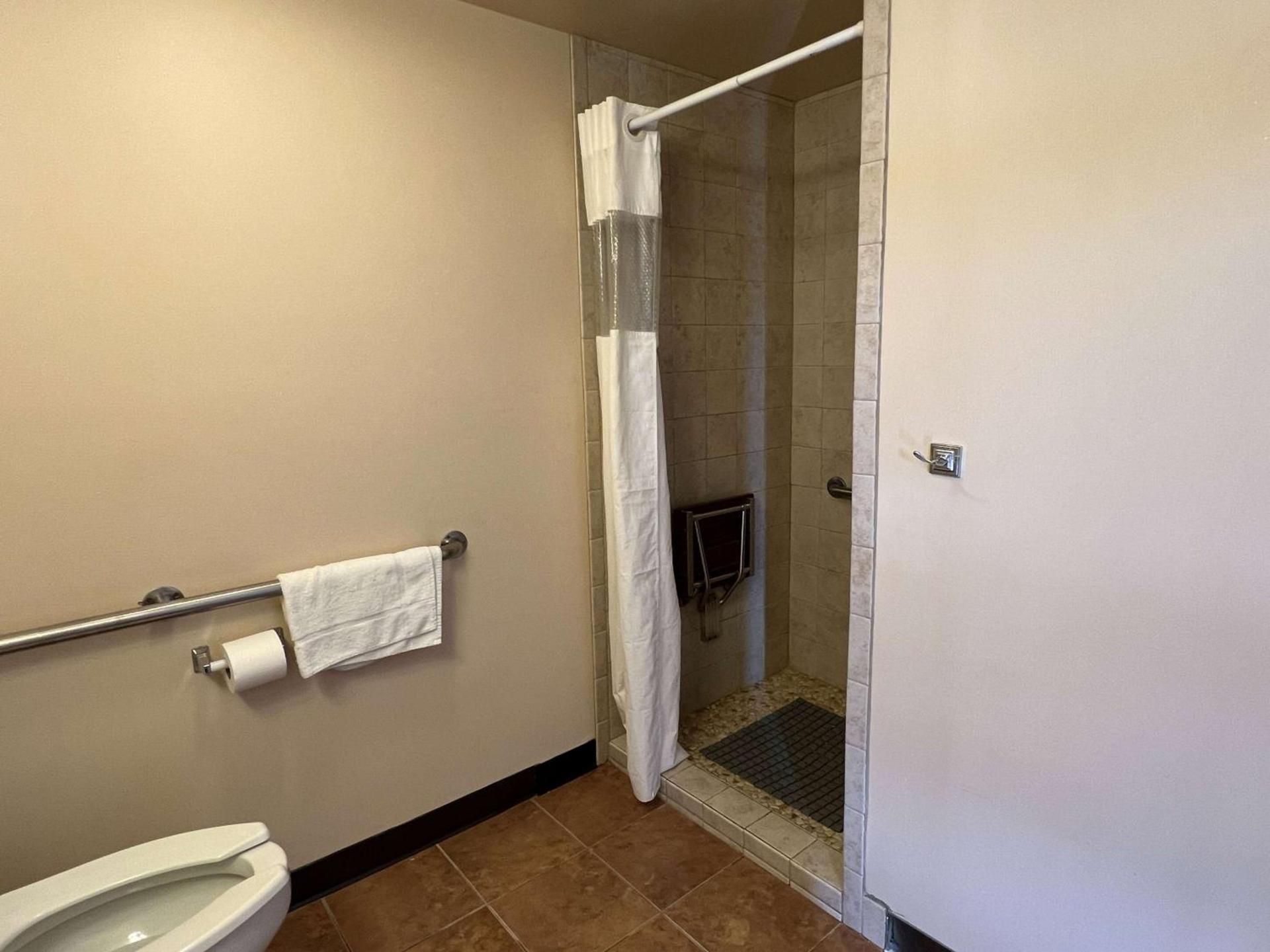 Travelodge by Wyndham Hershey photo 13