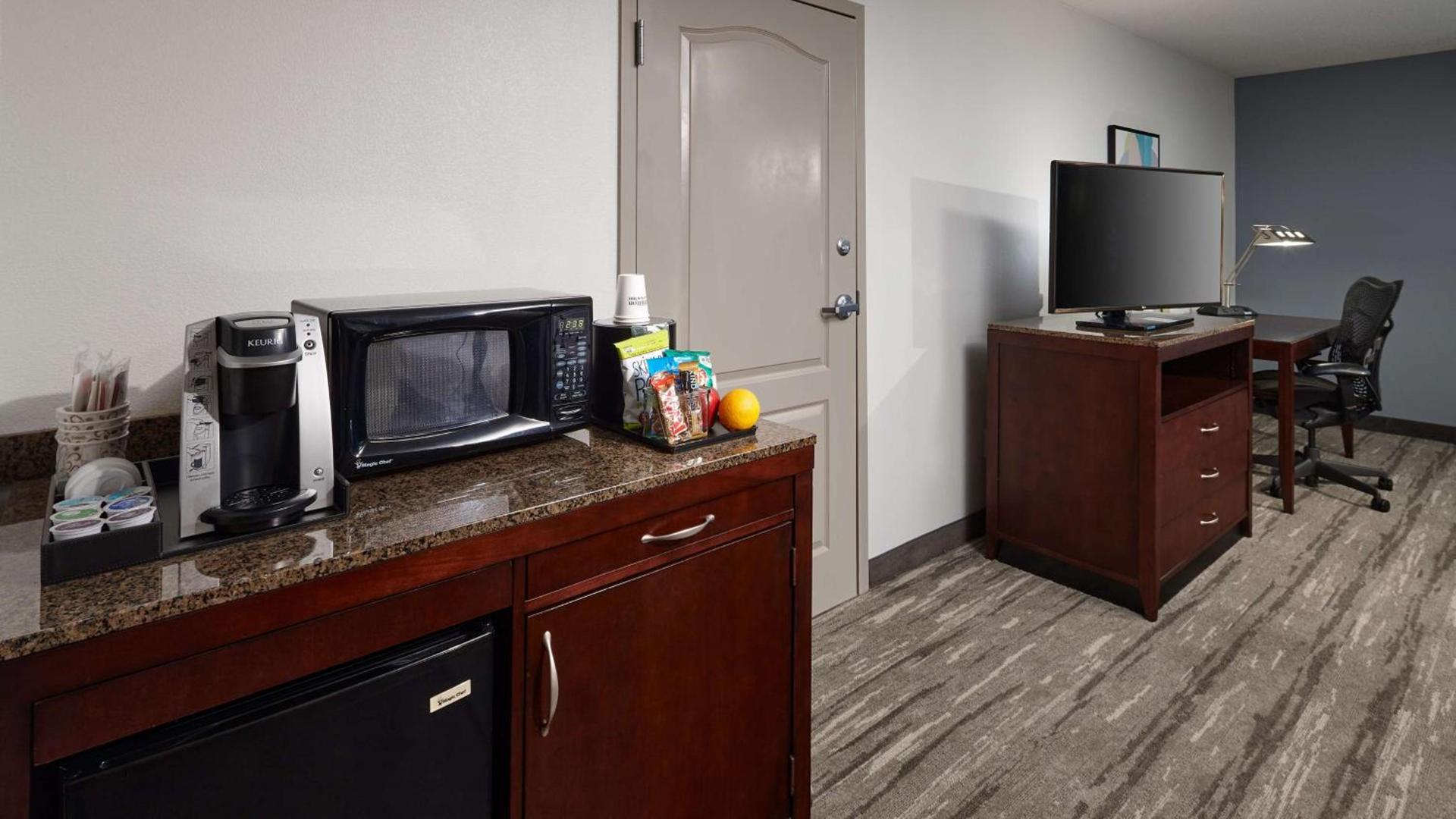 Hilton Garden Inn Merrillville photo 30