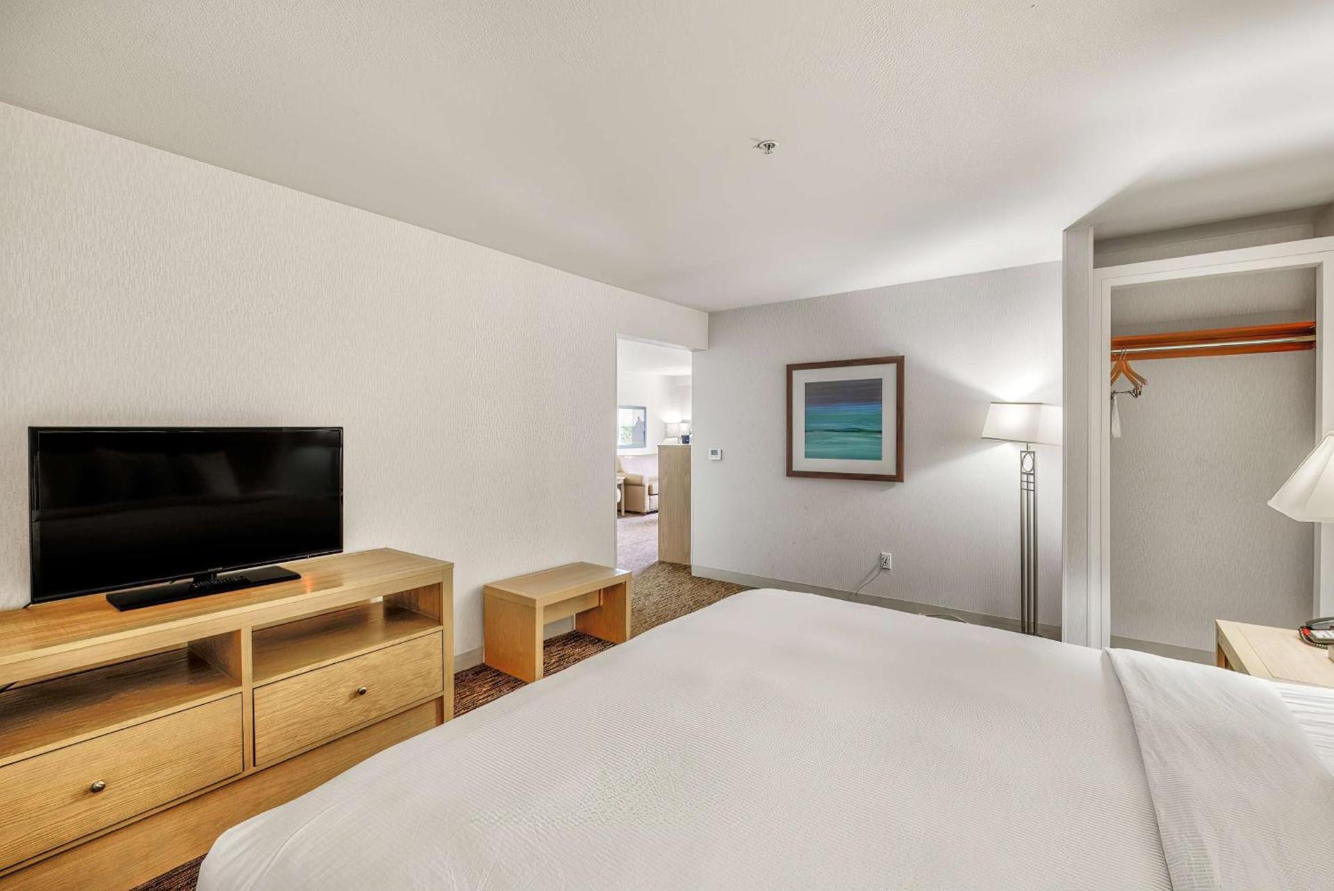 DoubleTree by Hilton Vancouver photo 19