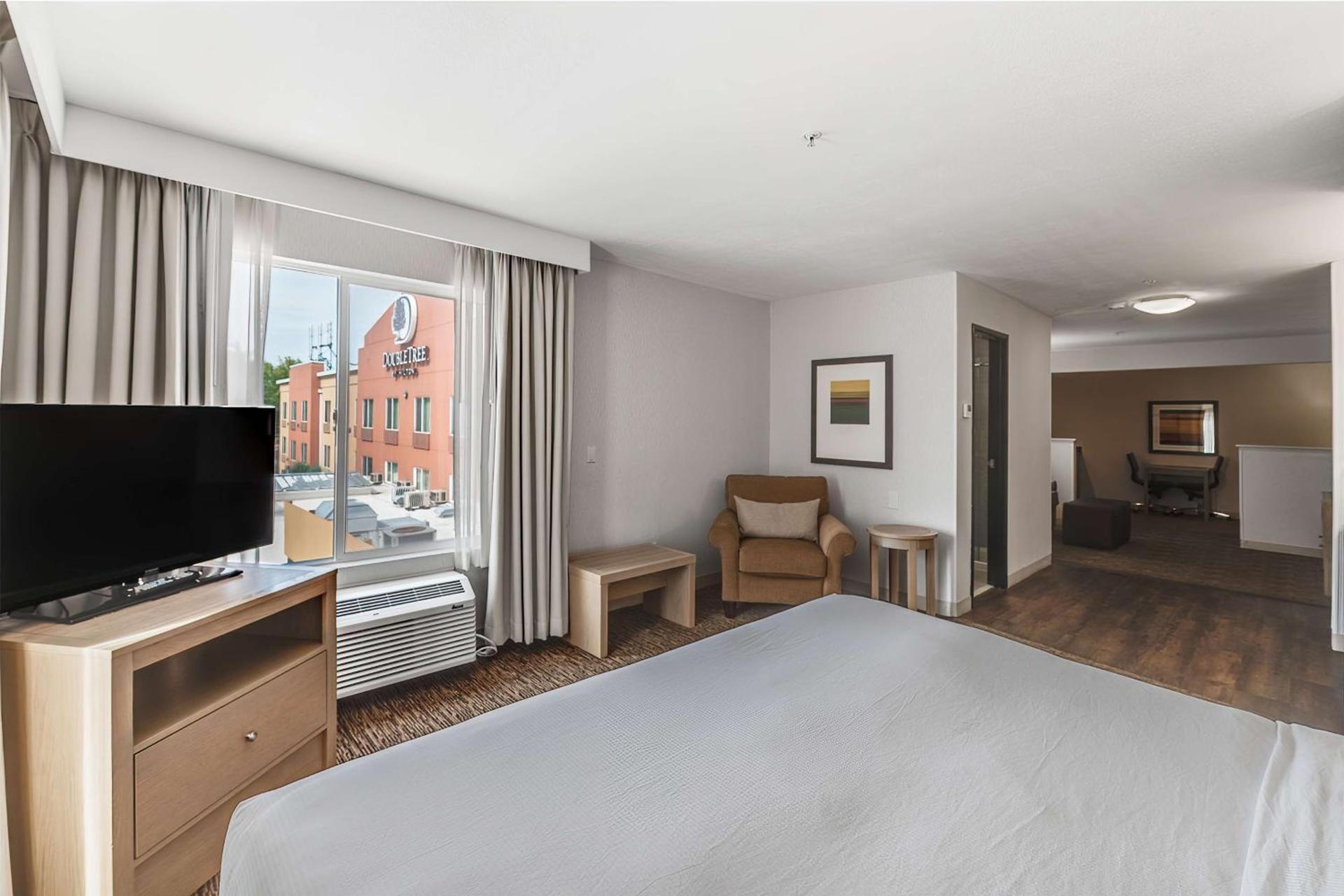 DoubleTree by Hilton Vancouver photo 20