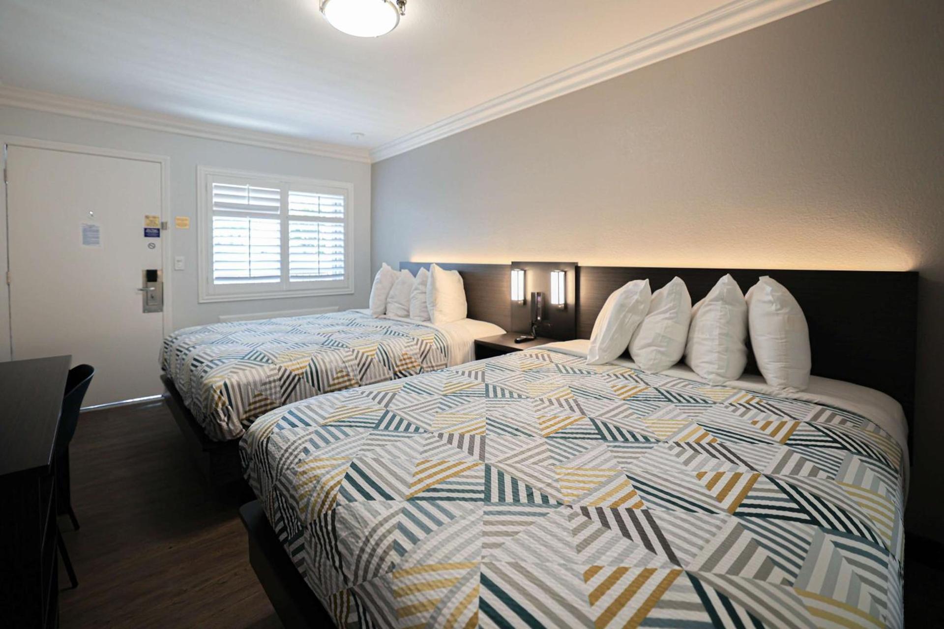 Motel 6, Tustin, Orange County-CA photo 9
