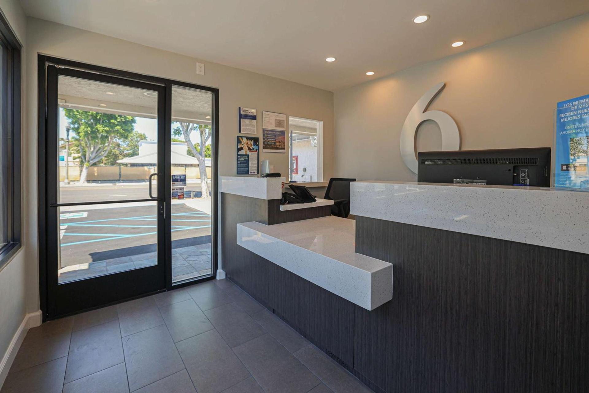 Motel 6, Tustin, Orange County-CA photo 13